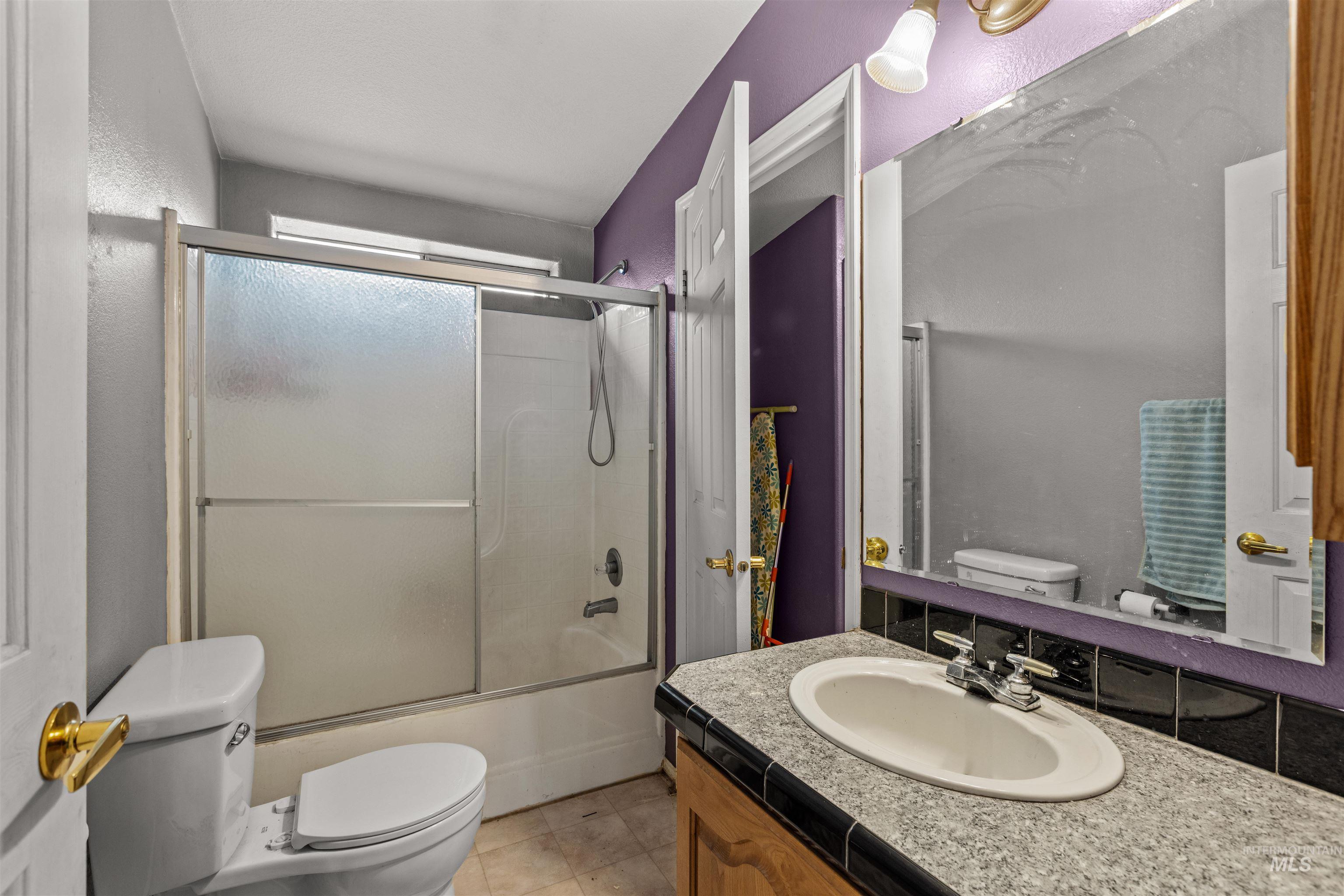 1911 Gold Dust, Cascade, Idaho 83611, 3 Bedrooms, 2 Bathrooms, Residential For Sale, Price $559,900,MLS 98979194