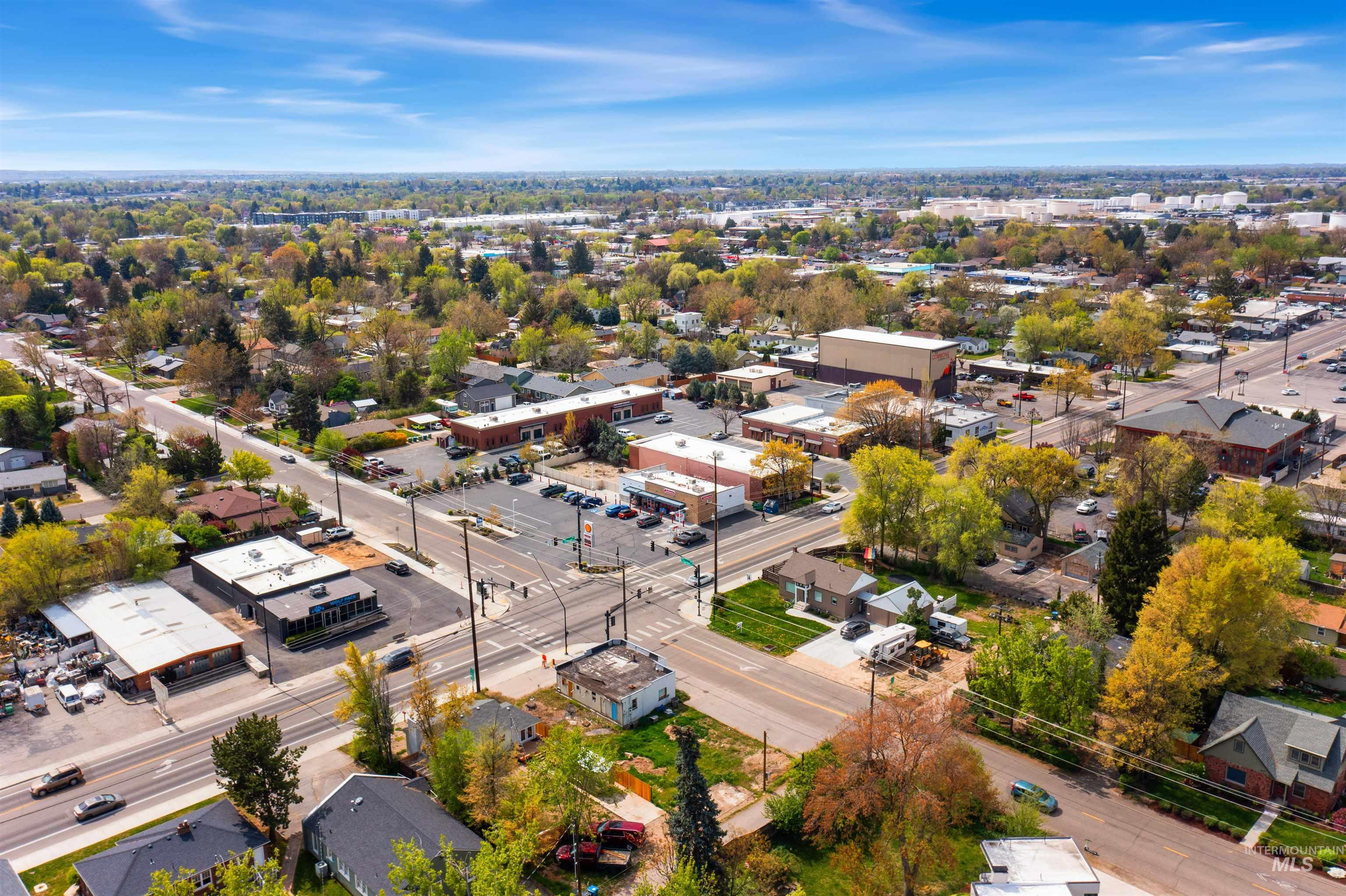 802 N Garden, Boise, Idaho 83706, Business/Commercial For Sale, Price $600,000,MLS 98979200