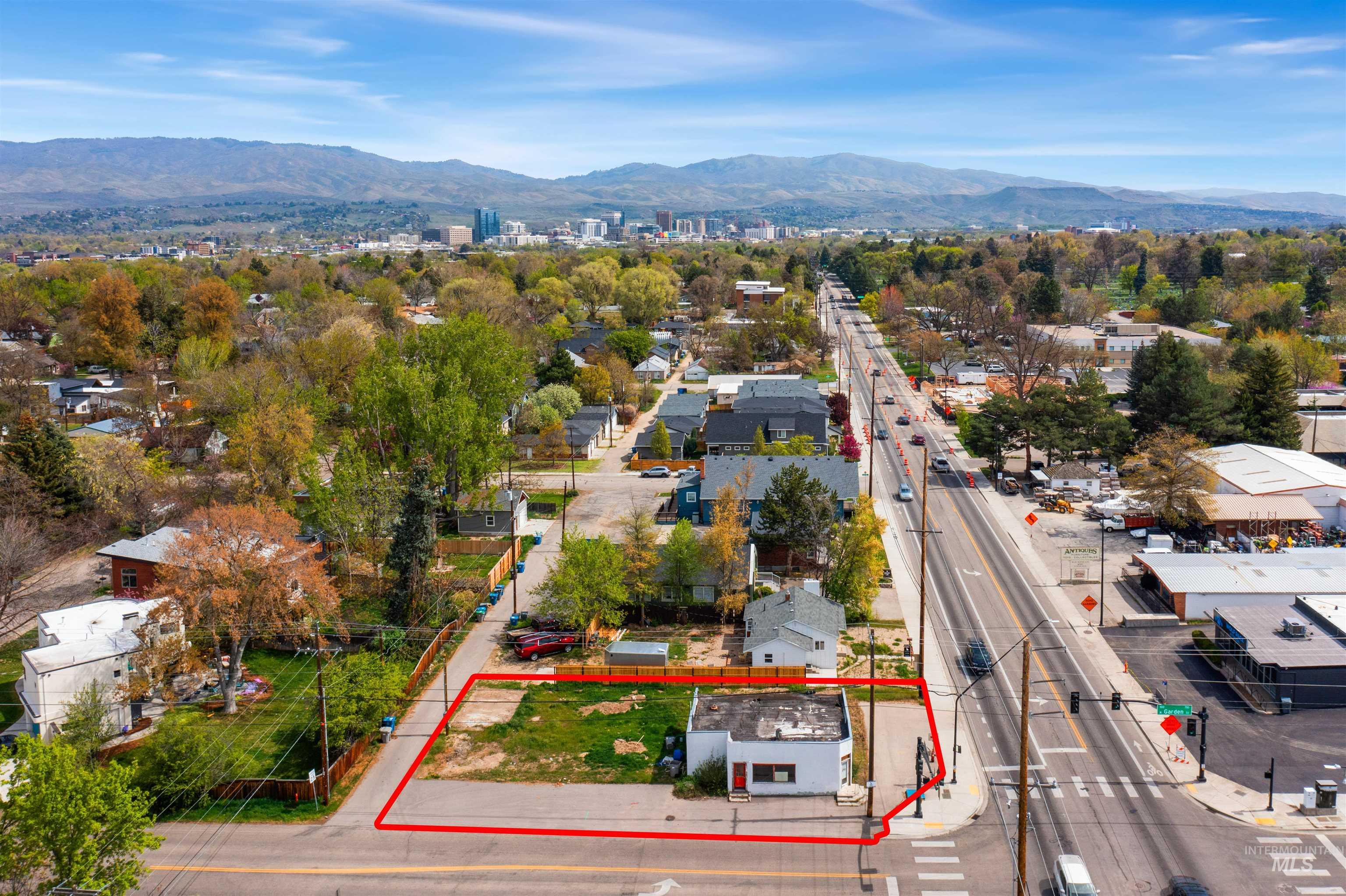 802 N Garden, Boise, Idaho 83706, Business/Commercial For Sale, Price $600,000,MLS 98979200