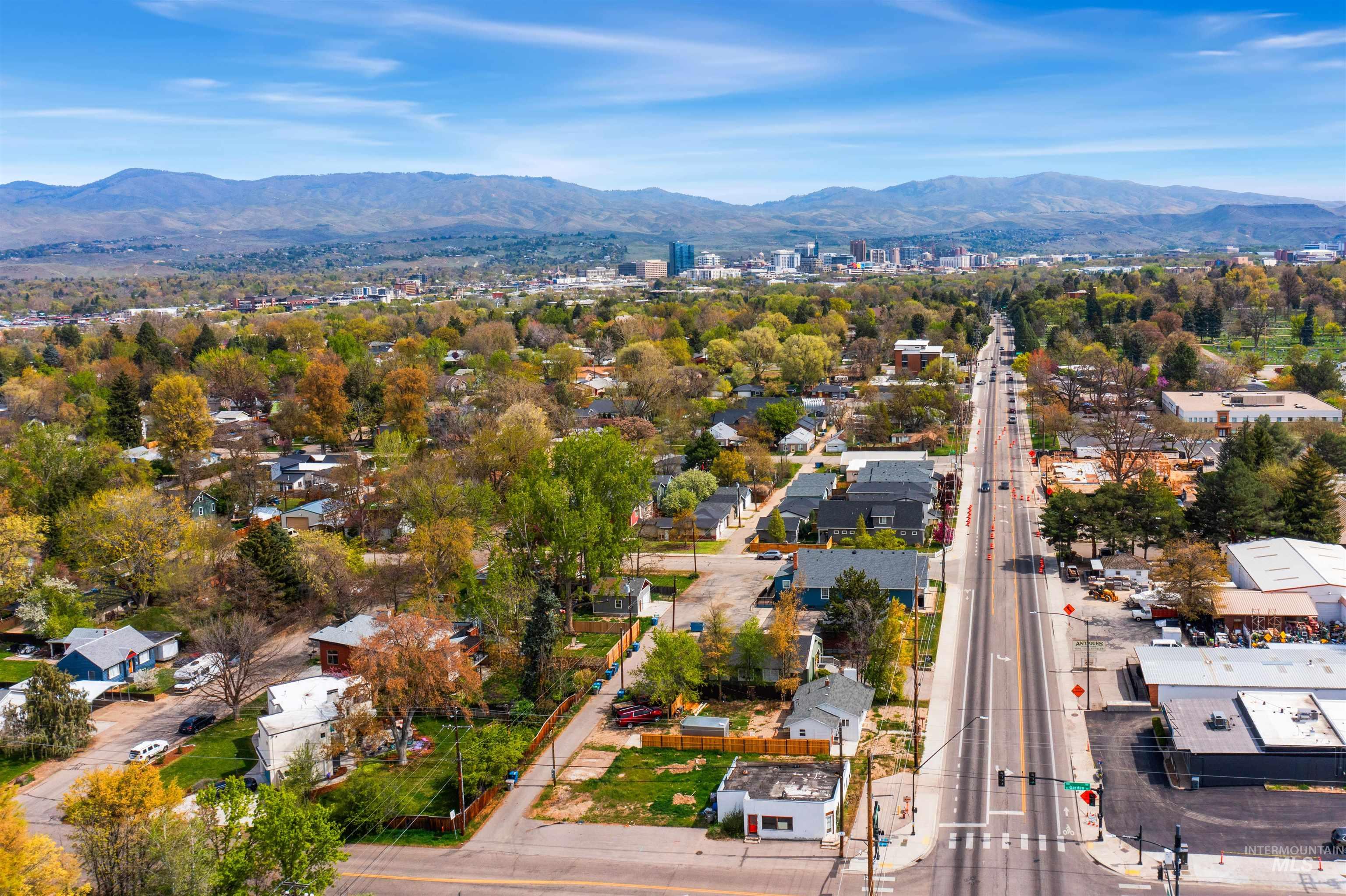 802 N Garden, Boise, Idaho 83706, Business/Commercial For Sale, Price $600,000,MLS 98979200