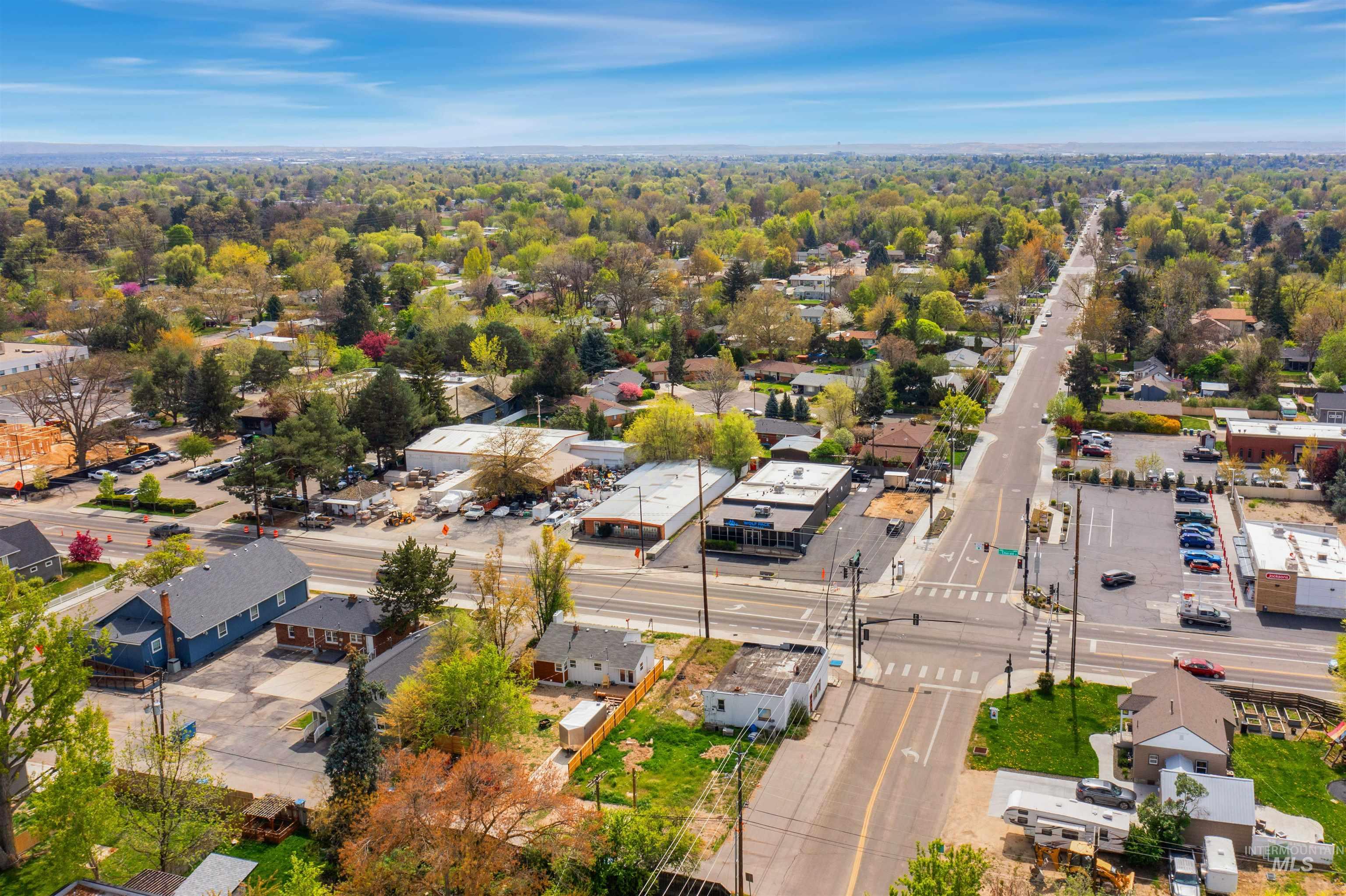 802 N Garden, Boise, Idaho 83706, Business/Commercial For Sale, Price $600,000,MLS 98979200