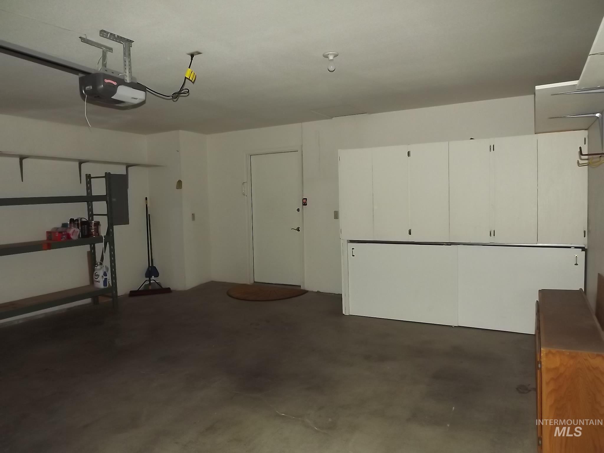 1348 29th Street, Lewiston, Idaho 83501, 3 Bedrooms, 2 Bathrooms, Residential For Sale, Price $319,000,MLS 98979201