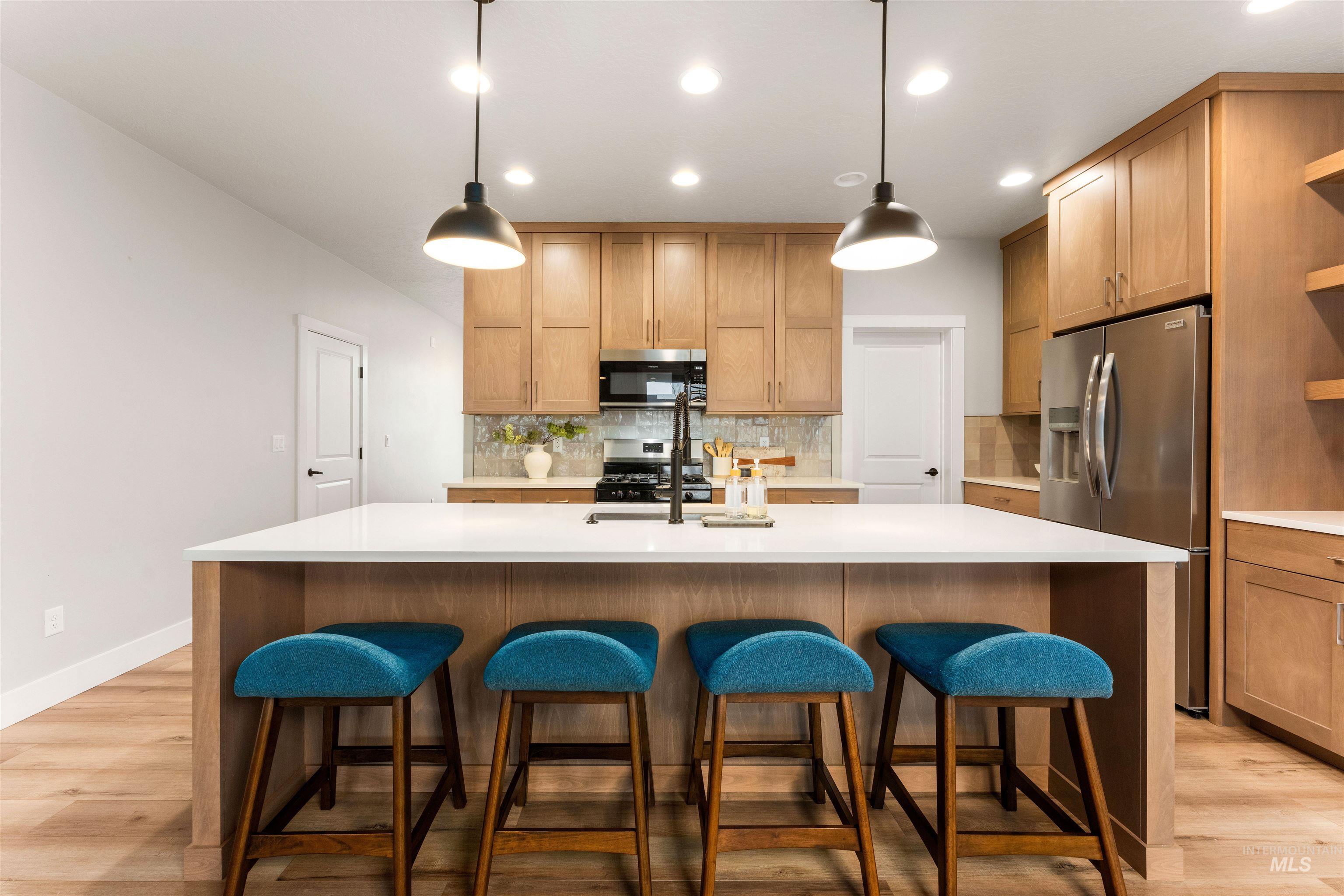 1415 W Tiger Eye St, Kuna, Idaho 83634, 4 Bedrooms, 2.5 Bathrooms, Residential For Sale, Price $539,900,MLS 98979203