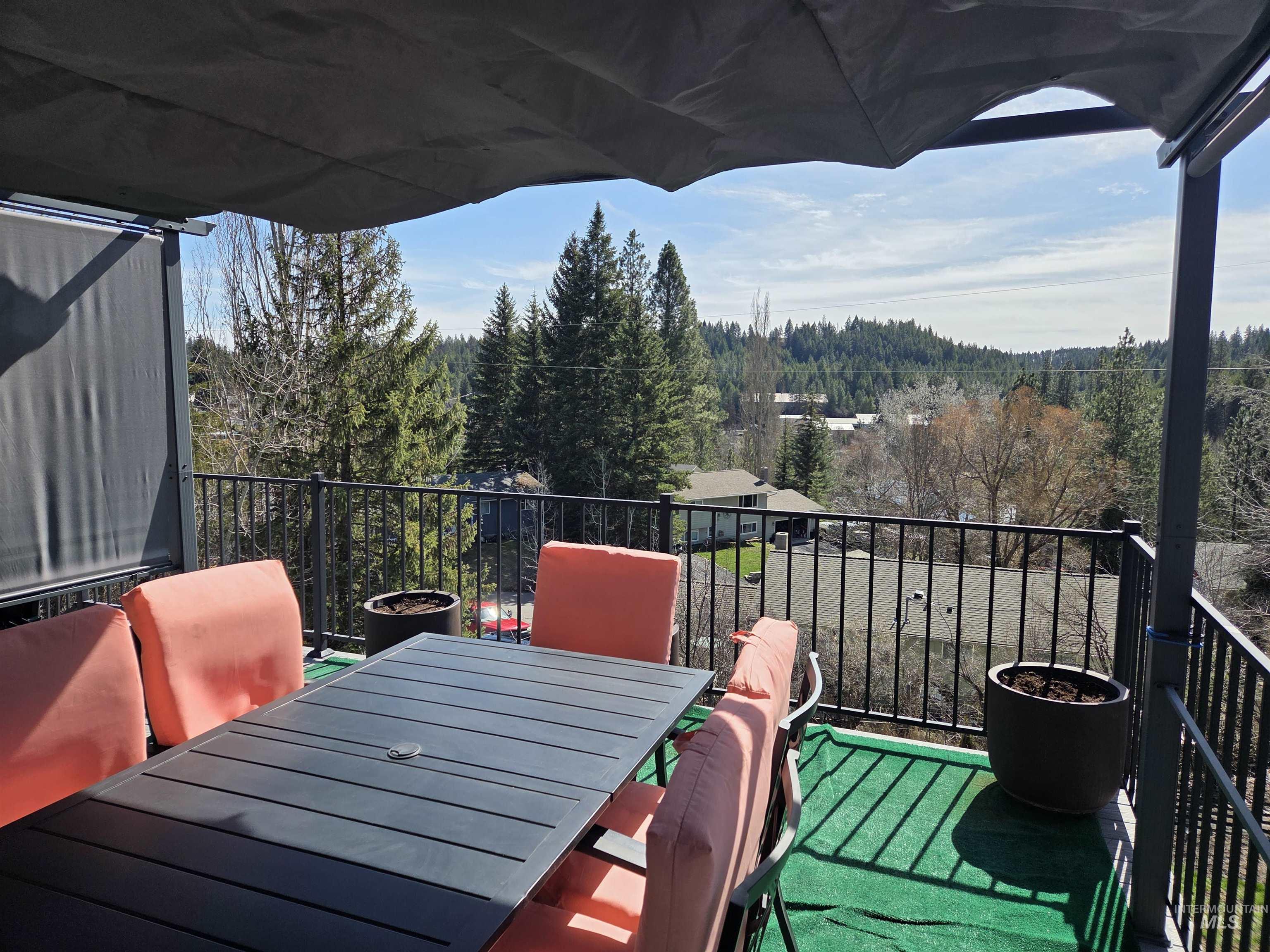 504 Mark Road, Troy, Idaho 83871, 4 Bedrooms, 2 Bathrooms, Residential For Sale, Price $375,000,MLS 98979204