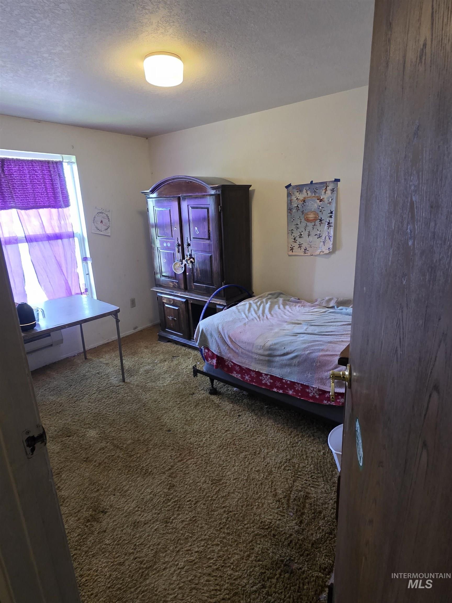 7111 Opaline Rd, Melba, Idaho 83641, 5 Bedrooms, 2 Bathrooms, Residential For Sale, Price $330,000, 98979205