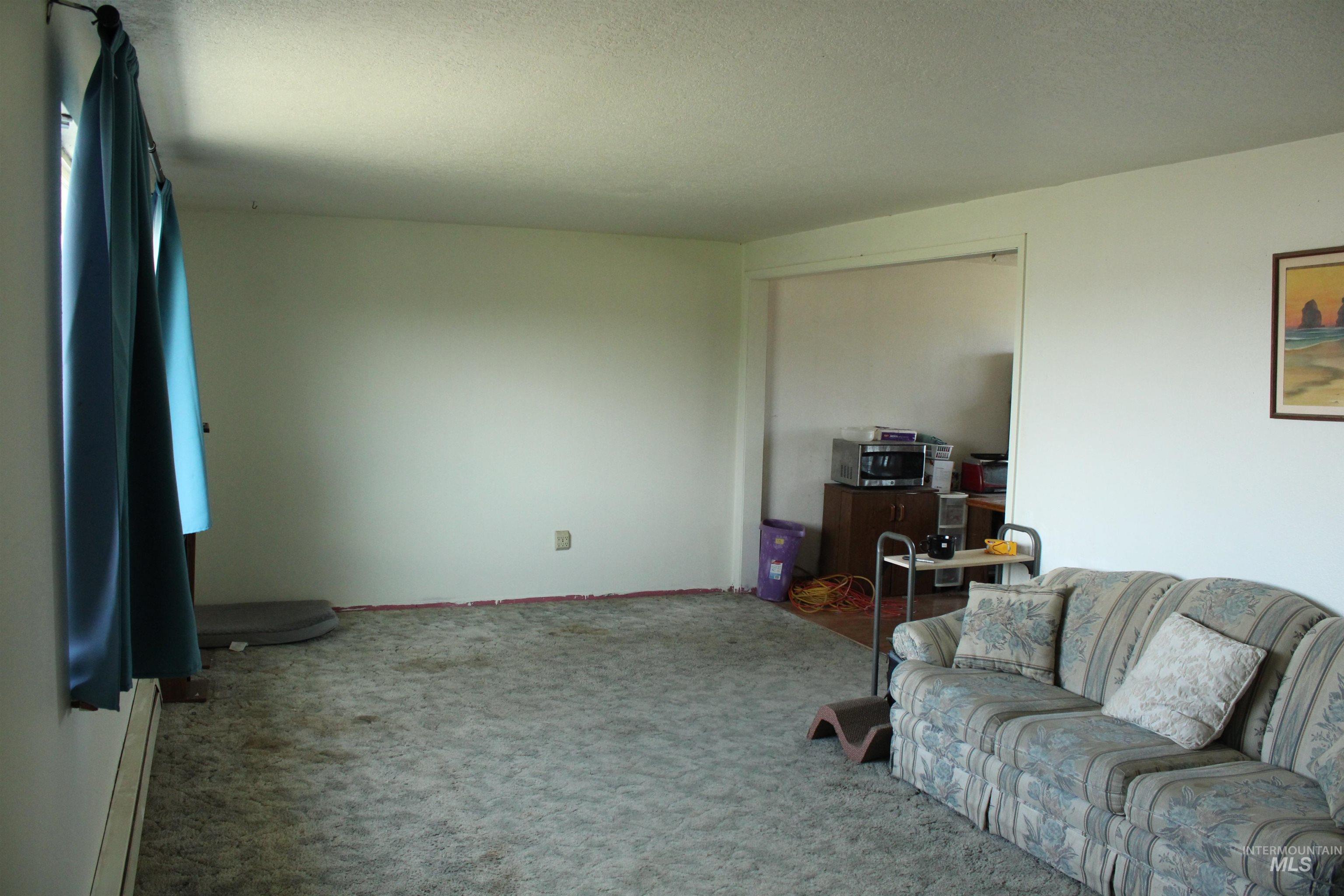 7111 Opaline Rd, Melba, Idaho 83641, 5 Bedrooms, 2 Bathrooms, Residential For Sale, Price $330,000, 98979205