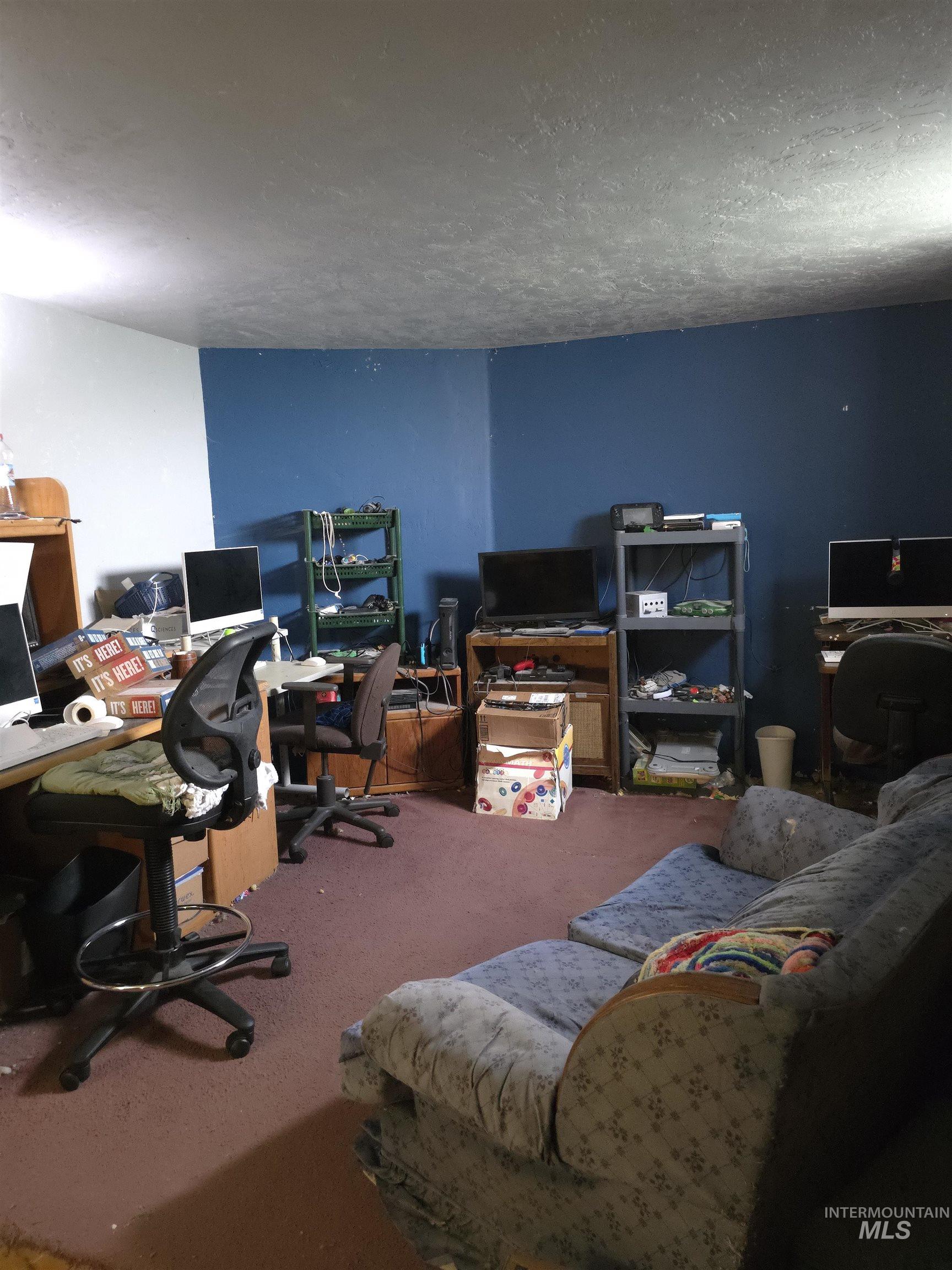 7111 Opaline Rd, Melba, Idaho 83641, 5 Bedrooms, 2 Bathrooms, Residential For Sale, Price $330,000, 98979205