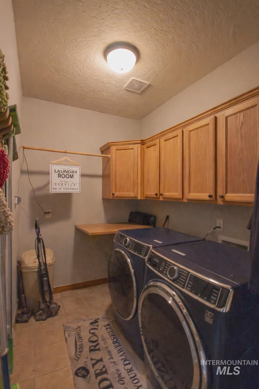 2580 Sand Hollow Rd, Caldwell, Idaho 83607, 3 Bedrooms, 3 Bathrooms, Residential For Sale, Price $825,000, 98979210