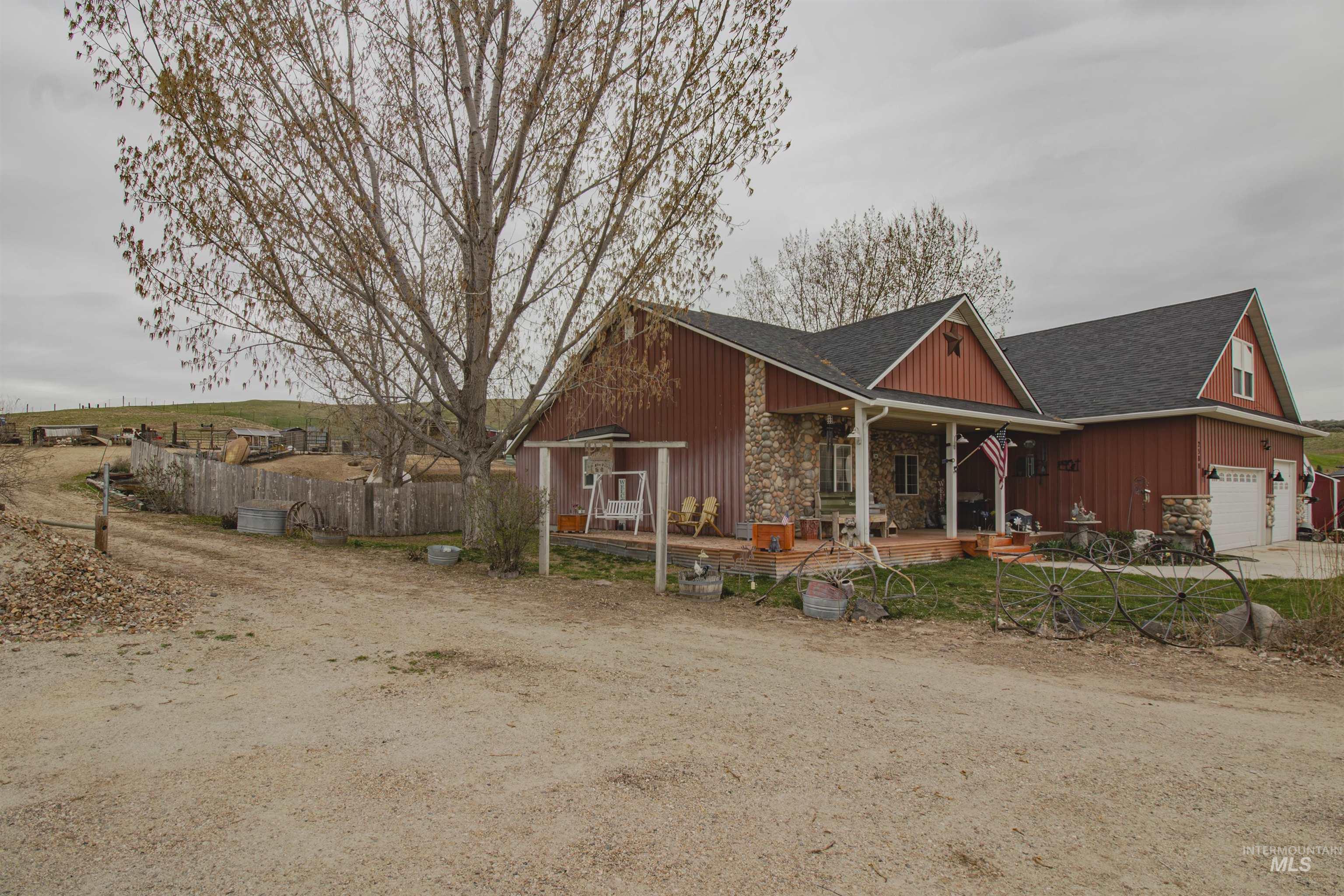 2580 Sand Hollow Rd, Caldwell, Idaho 83607, 3 Bedrooms, 3 Bathrooms, Residential For Sale, Price $825,000, 98979210