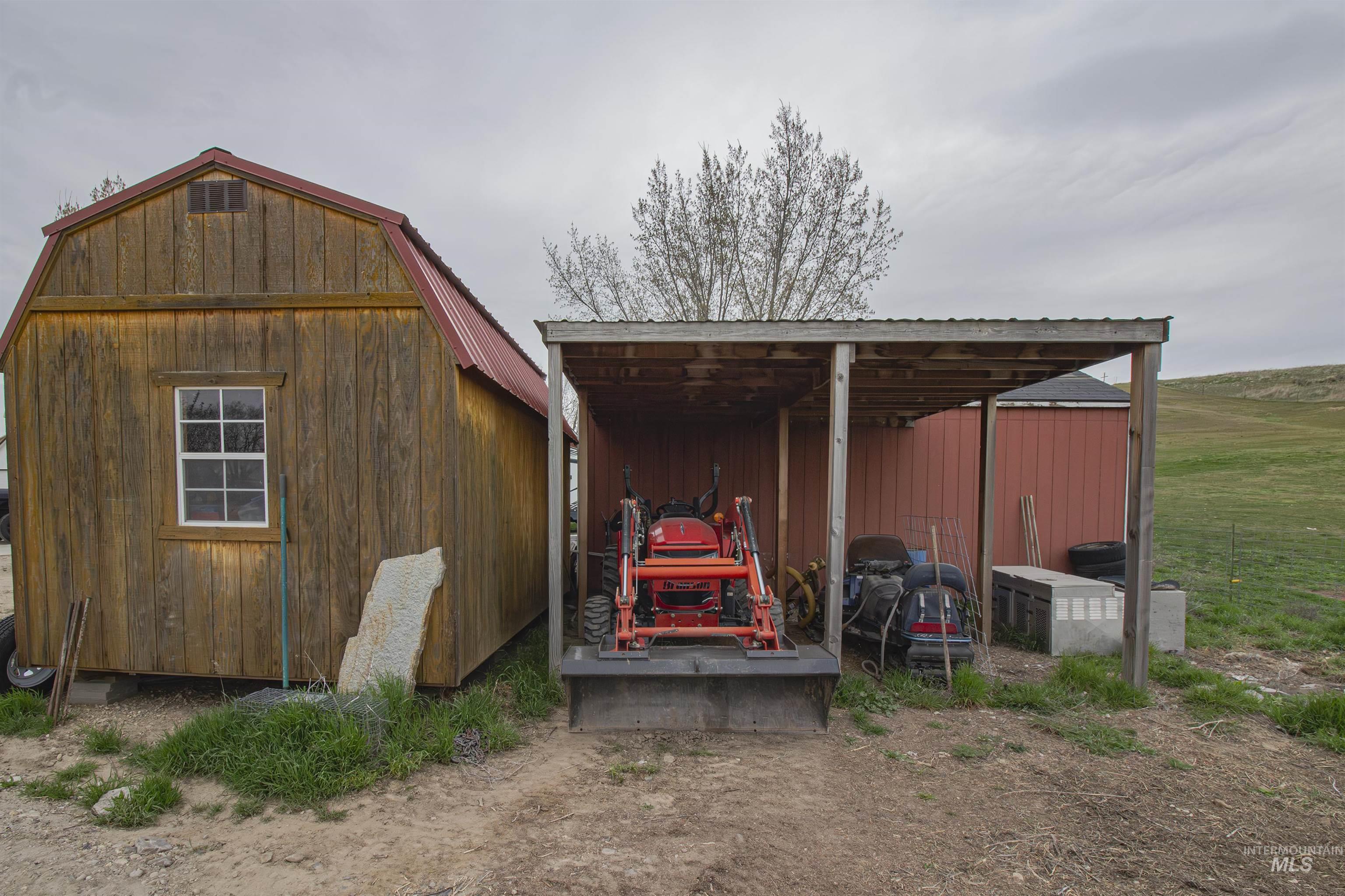 2580 Sand Hollow Rd, Caldwell, Idaho 83607, 3 Bedrooms, 3 Bathrooms, Residential For Sale, Price $825,000, 98979210