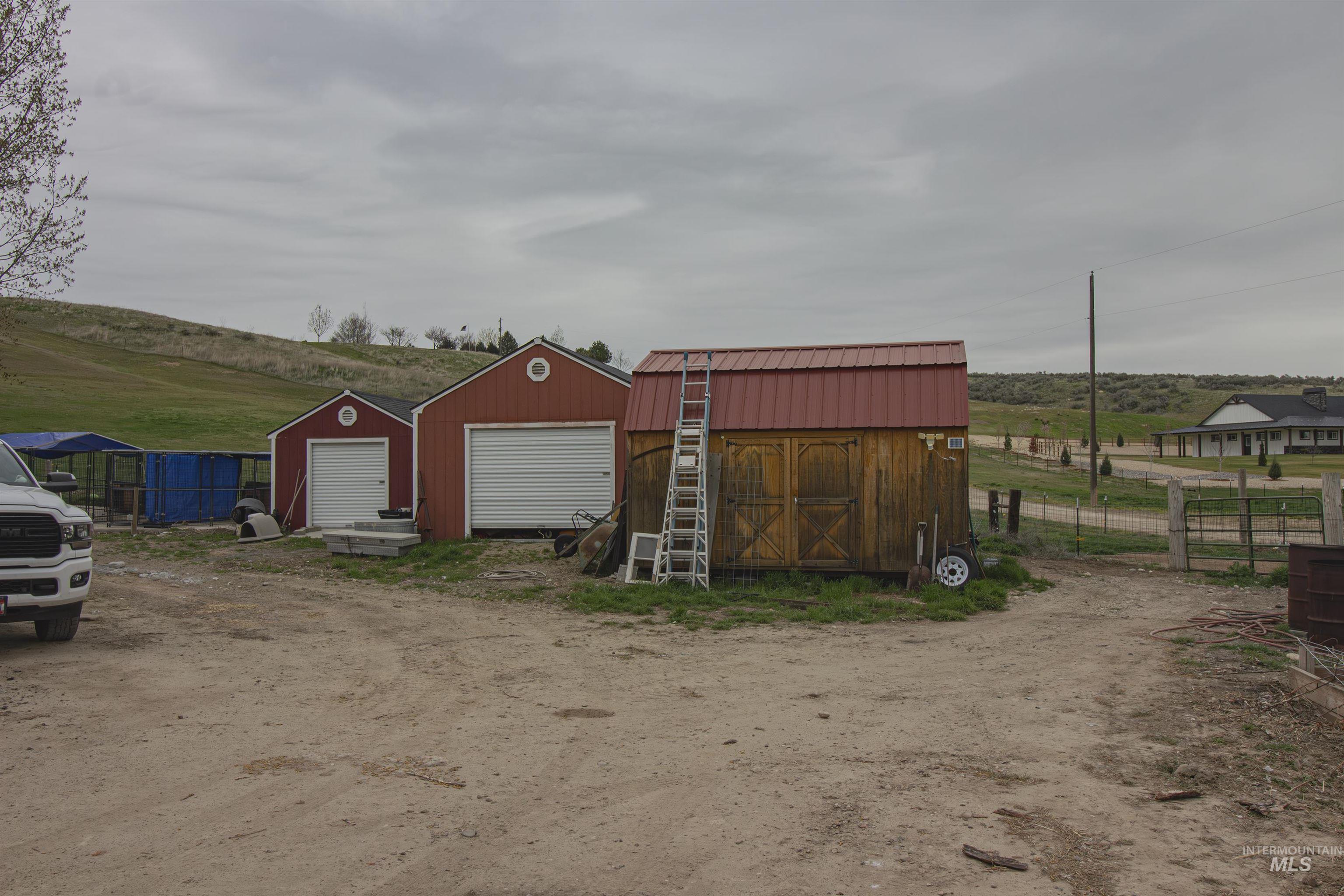 2580 Sand Hollow Rd, Caldwell, Idaho 83607, 3 Bedrooms, 3 Bathrooms, Residential For Sale, Price $849,900,MLS 98979210