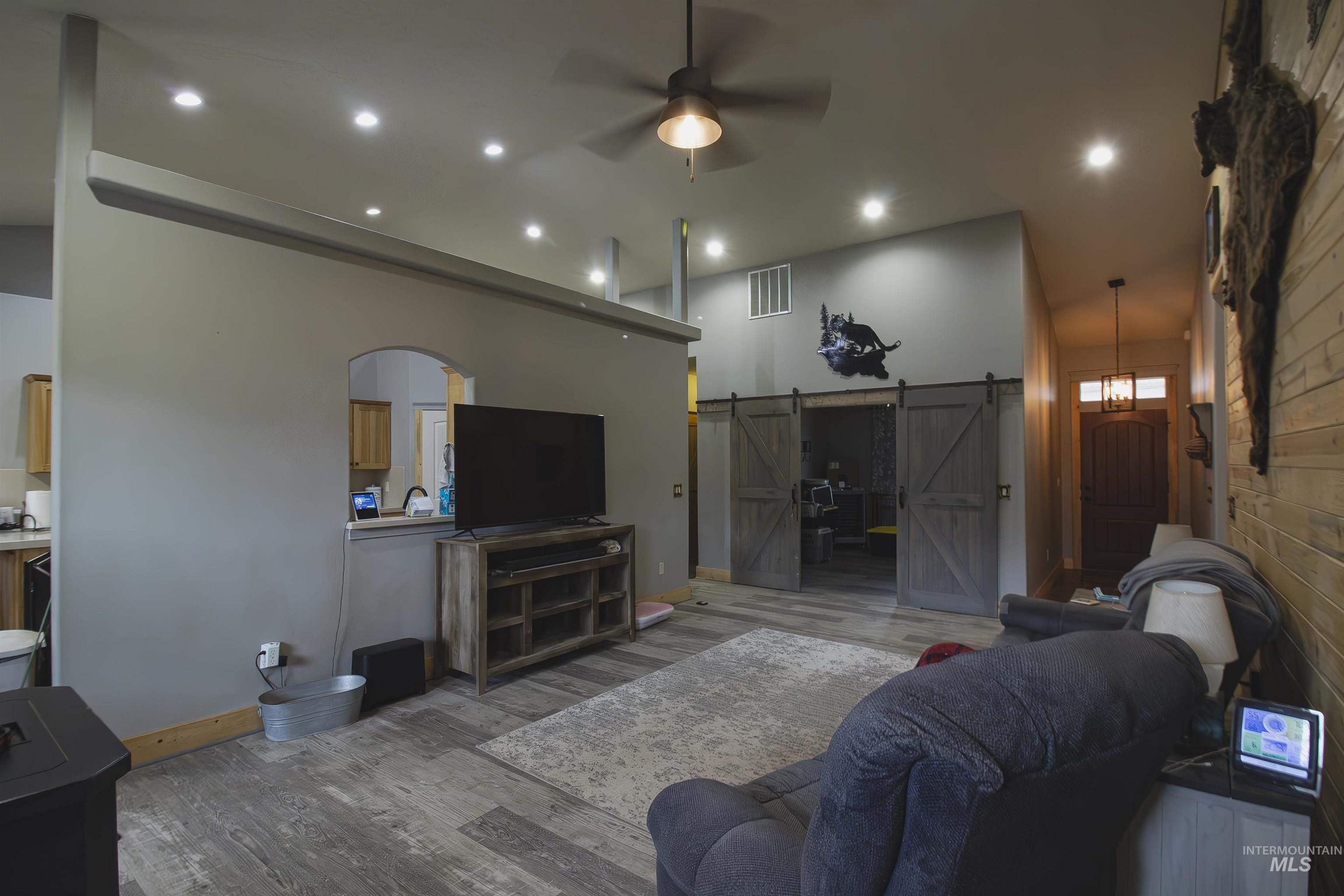 2580 Sand Hollow Rd, Caldwell, Idaho 83607, 3 Bedrooms, 3 Bathrooms, Residential For Sale, Price $849,900,MLS 98979210