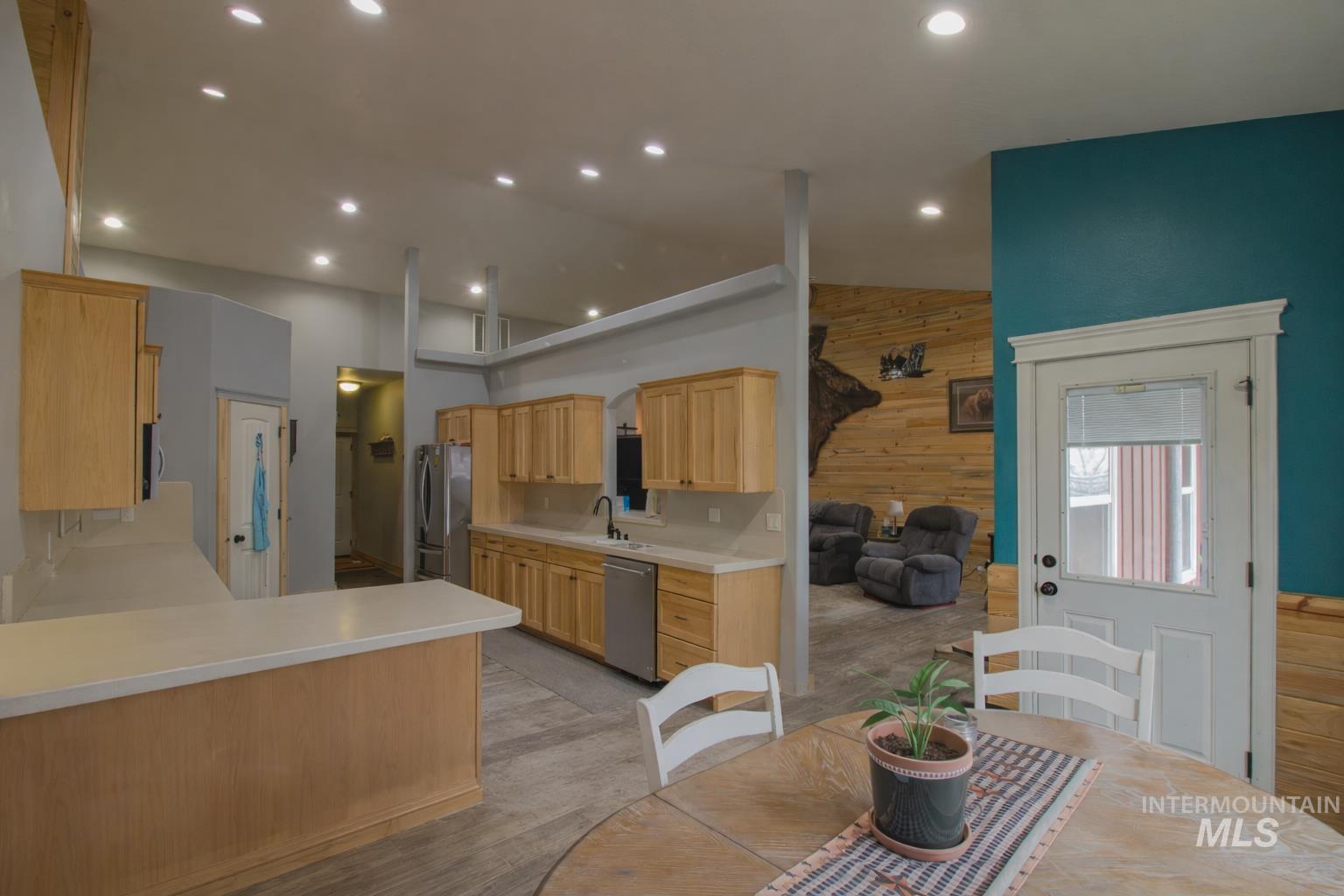 2580 Sand Hollow Rd, Caldwell, Idaho 83607, 3 Bedrooms, 3 Bathrooms, Residential For Sale, Price $825,000, 98979210