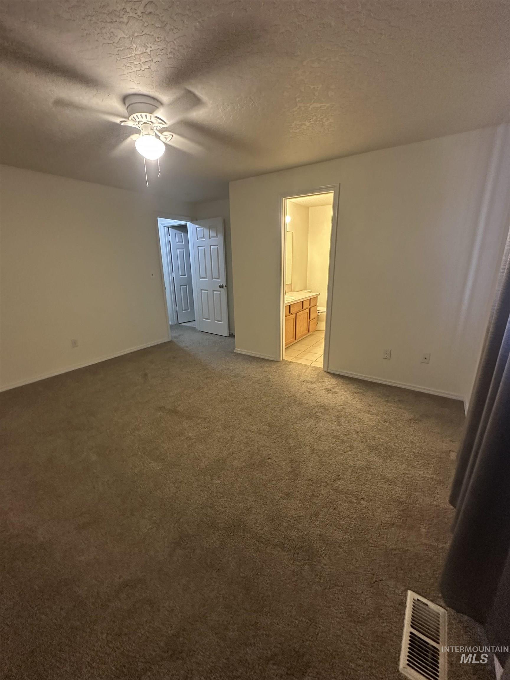 2807 & 2809 Laurel Way, Nampa, Idaho 83686, 3 Bedrooms, 2.5 Bathrooms, Residential Income For Sale, Price $614,900, 98979215