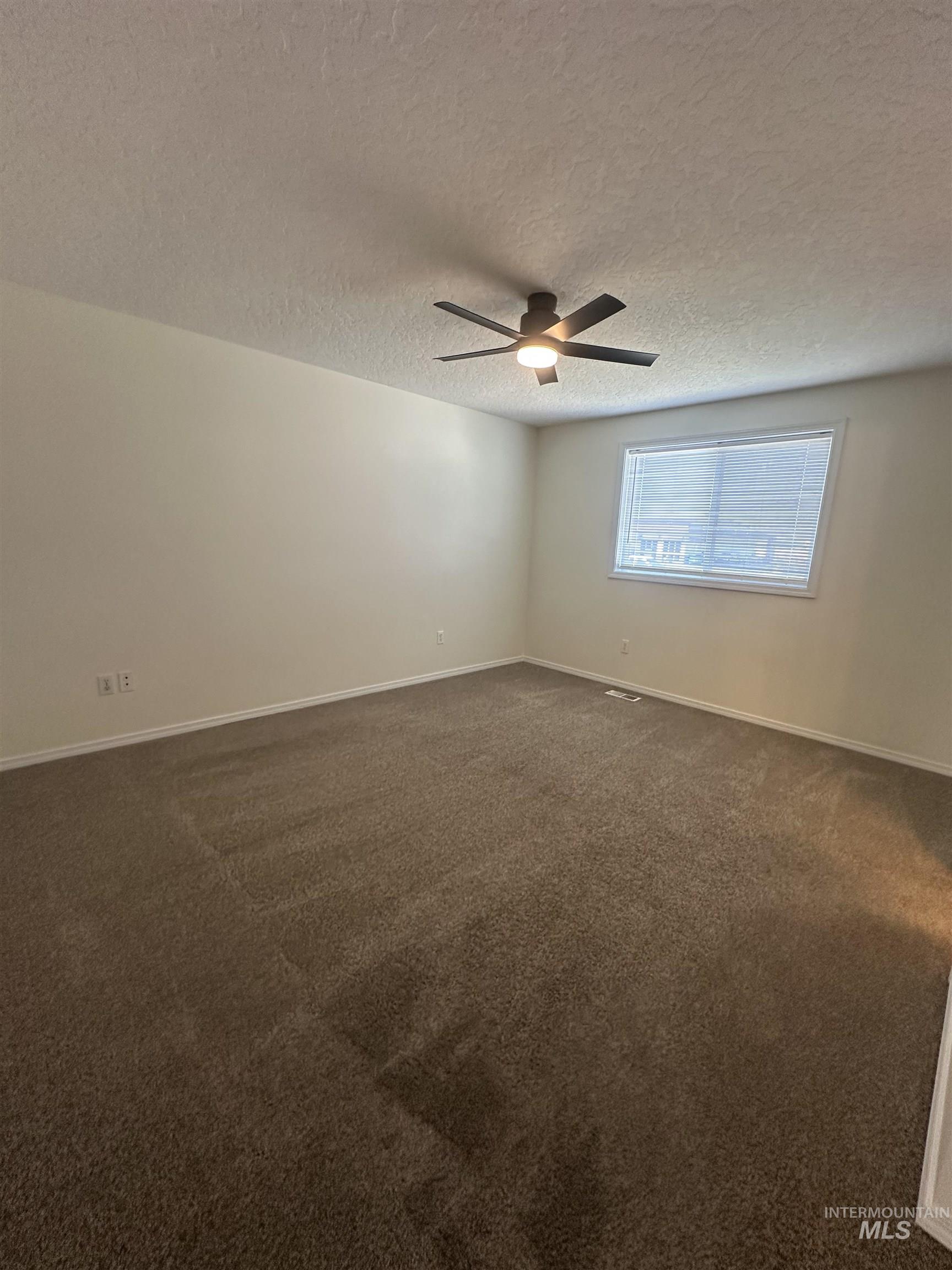 2807 & 2809 Laurel Way, Nampa, Idaho 83686, 3 Bedrooms, 2.5 Bathrooms, Residential Income For Sale, Price $614,900, 98979215