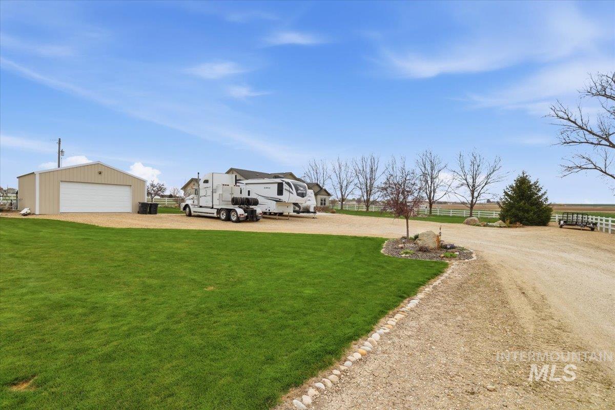 17421 Upper Pleasant Ridge Rd, Caldwell, Idaho 83607, 3 Bedrooms, 2.5 Bathrooms, Residential For Sale, Price $879,900, 98979216