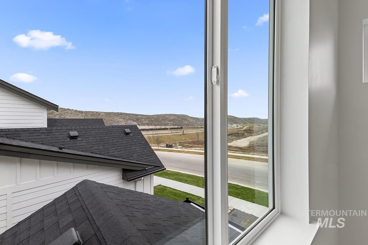 5957 W Domford Lane, Eagle, Idaho 83616, 3 Bedrooms, 2.5 Bathrooms, Residential For Sale, Price $624,900, 98979217