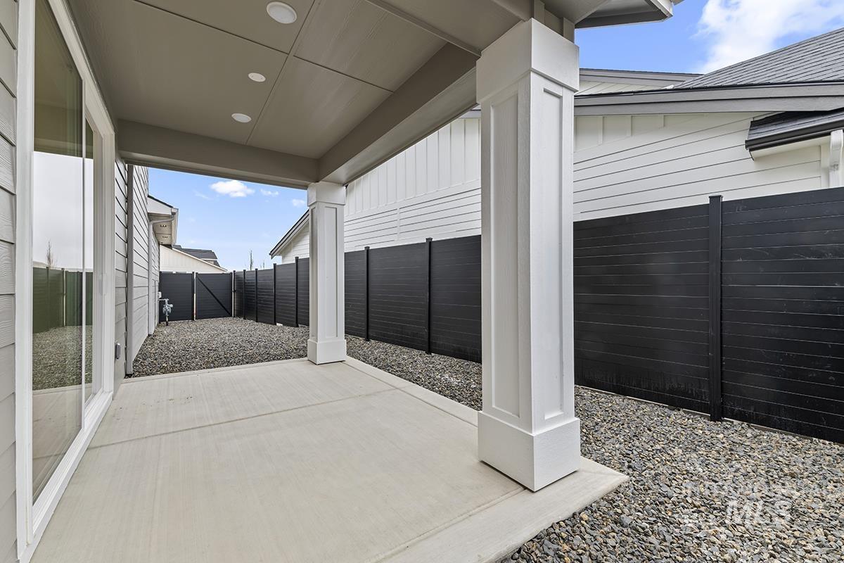 5957 W Domford Lane, Eagle, Idaho 83616, 3 Bedrooms, 2.5 Bathrooms, Residential For Sale, Price $624,900, 98979217