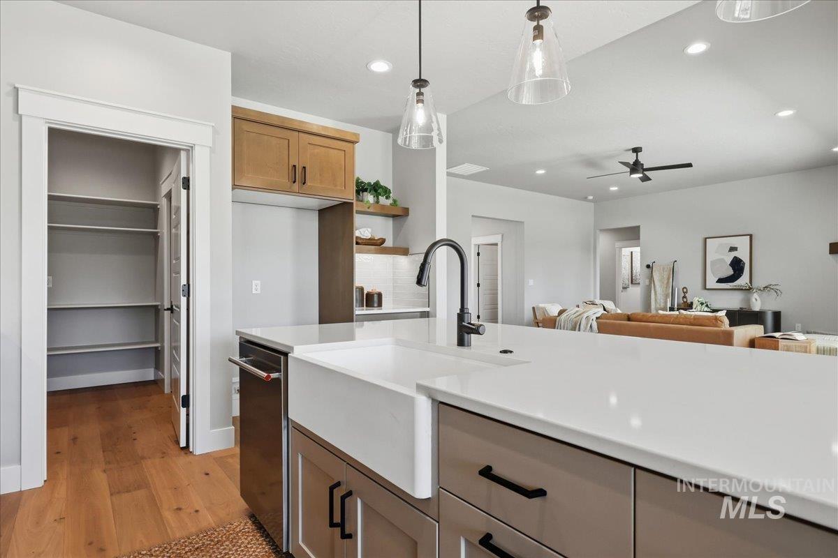 513 W Millstone St, Middleton, Idaho 83644, 3 Bedrooms, 2.5 Bathrooms, Residential For Sale, Price $579,900, 98979219