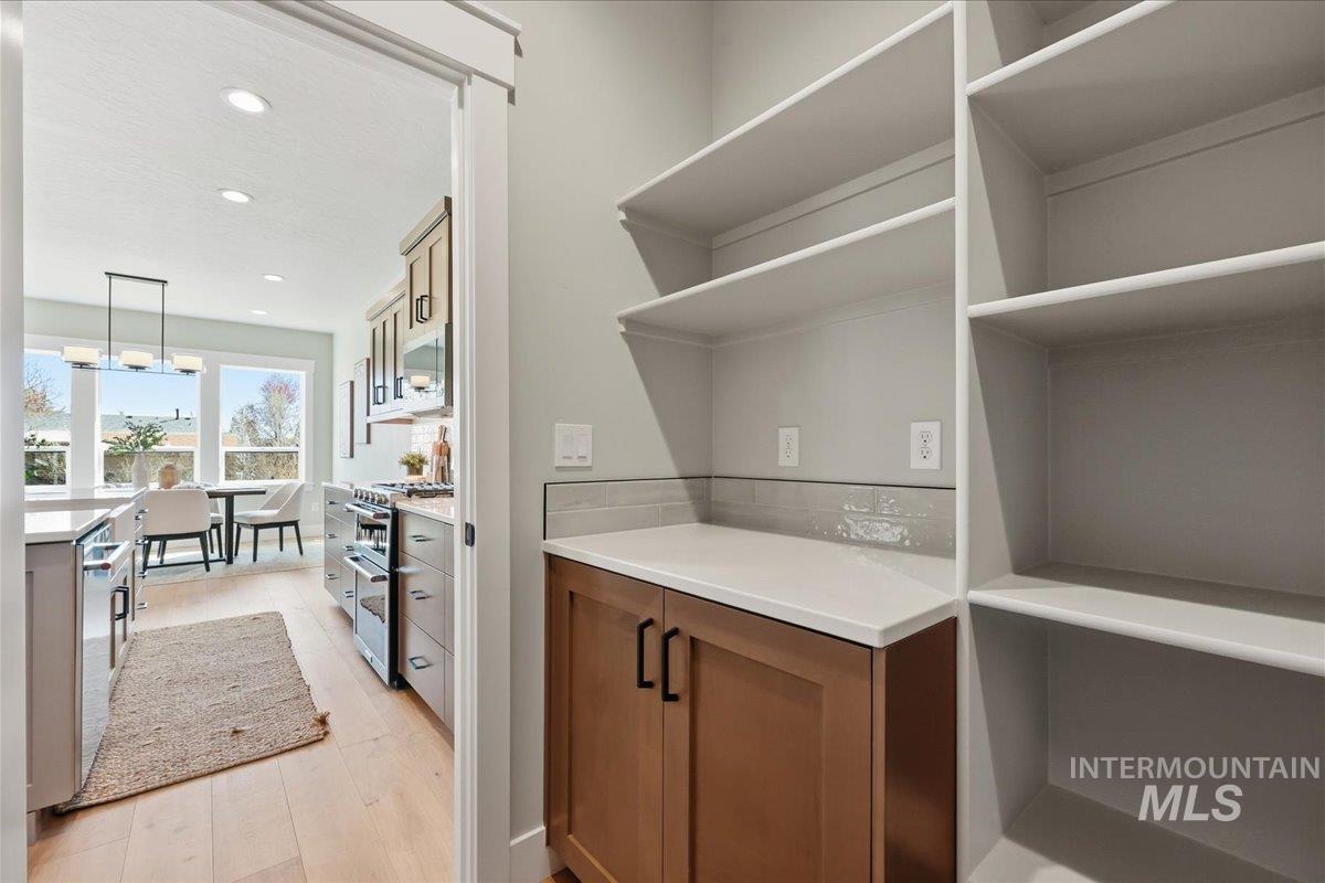 513 W Millstone St, Middleton, Idaho 83644, 3 Bedrooms, 2.5 Bathrooms, Residential For Sale, Price $579,900, 98979219