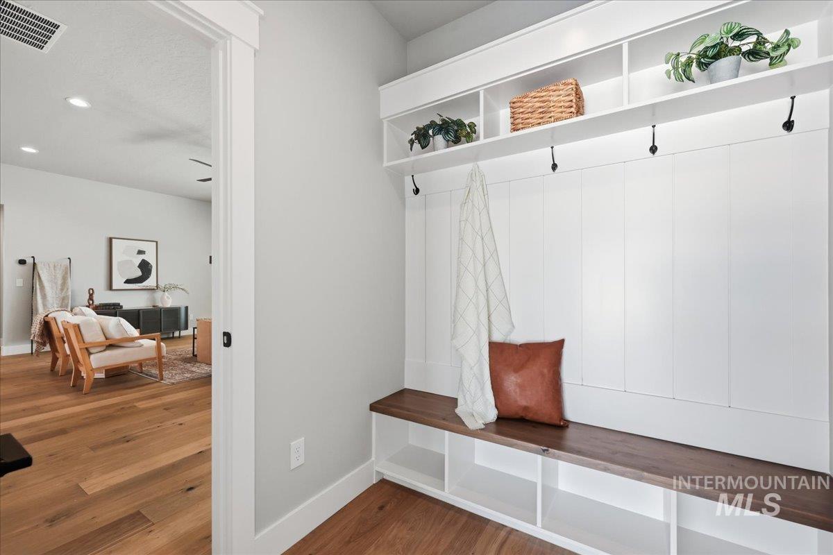 513 W Millstone St, Middleton, Idaho 83644, 3 Bedrooms, 2.5 Bathrooms, Residential For Sale, Price $579,900, 98979219