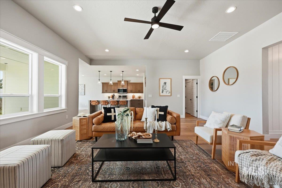 513 W Millstone St, Middleton, Idaho 83644, 3 Bedrooms, 2.5 Bathrooms, Residential For Sale, Price $579,900, 98979219