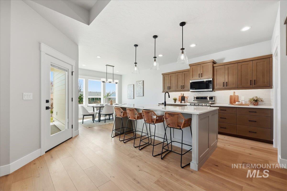 513 W Millstone St, Middleton, Idaho 83644, 3 Bedrooms, 2.5 Bathrooms, Residential For Sale, Price $579,900, 98979219