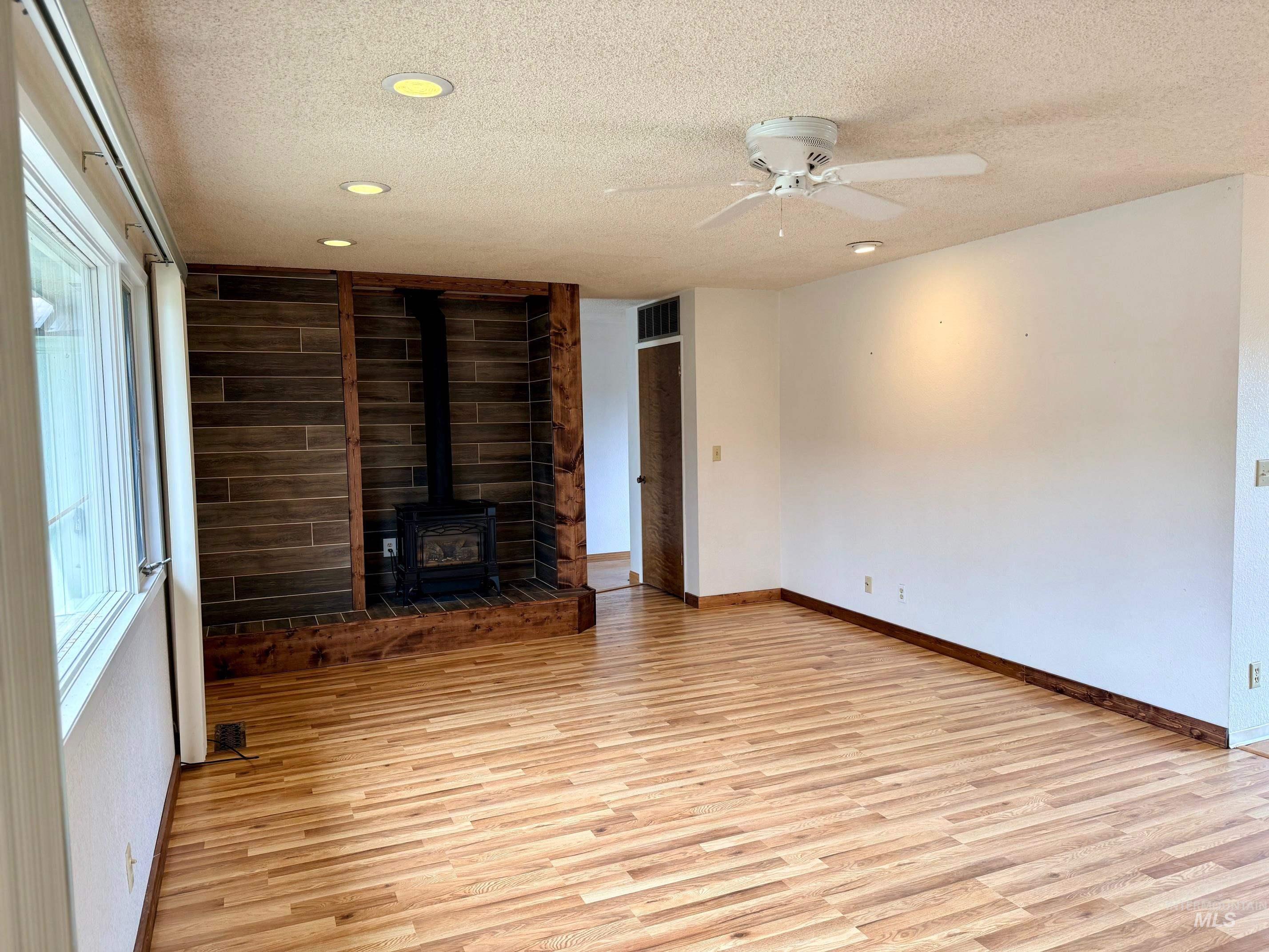 216 Shasta Cir, Orofino, Idaho 83544, 4 Bedrooms, 2 Bathrooms, Residential For Sale, Price $550,000, 98979220