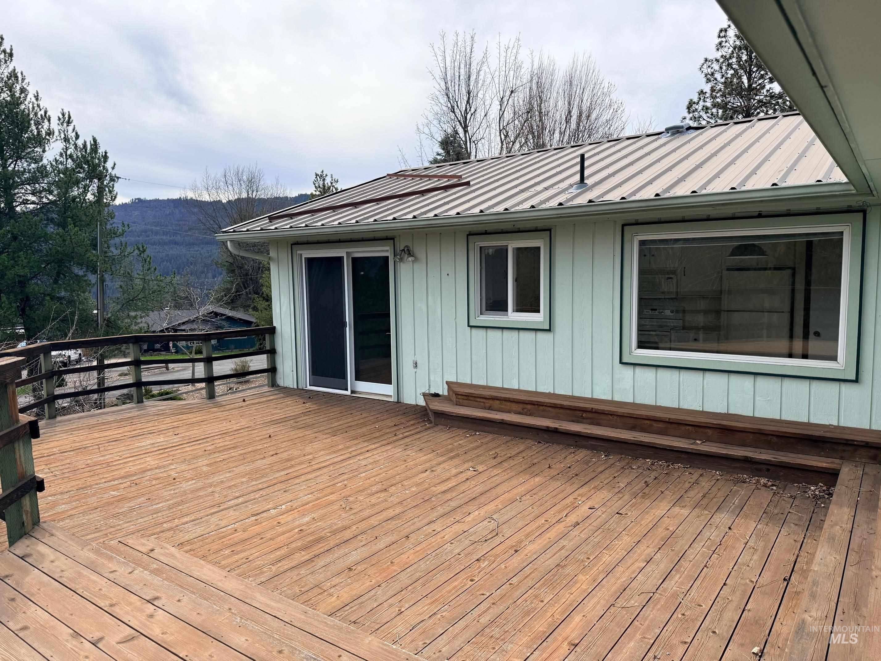 216 Shasta Cir, Orofino, Idaho 83544, 4 Bedrooms, 2 Bathrooms, Residential For Sale, Price $550,000, 98979220