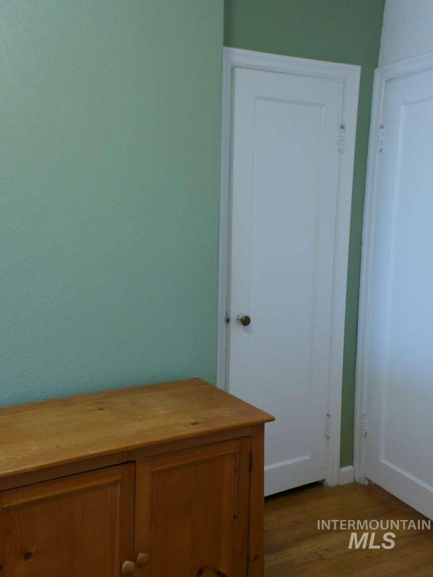 1224 N Michigan Ave, Caldwell, Idaho 83605, 2 Bedrooms, 1 Bathroom, Residential For Sale, Price $324,900, 98979221