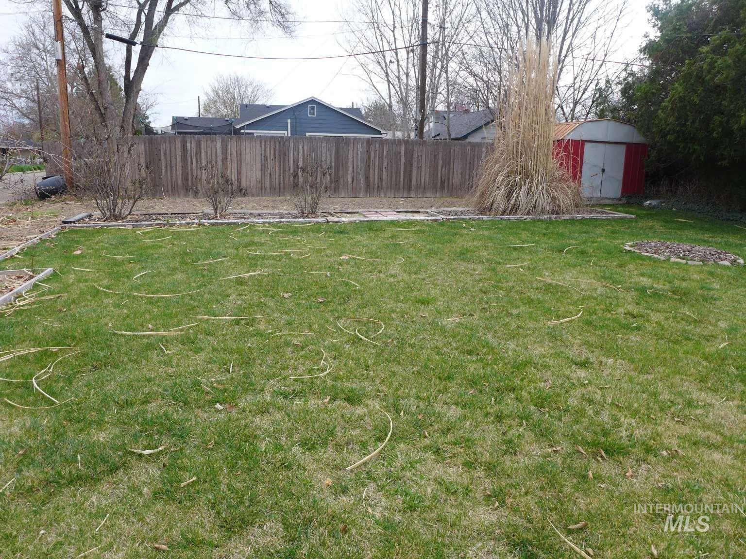 1224 N Michigan Ave, Caldwell, Idaho 83605, 2 Bedrooms, 1 Bathroom, Residential For Sale, Price $324,900, 98979221