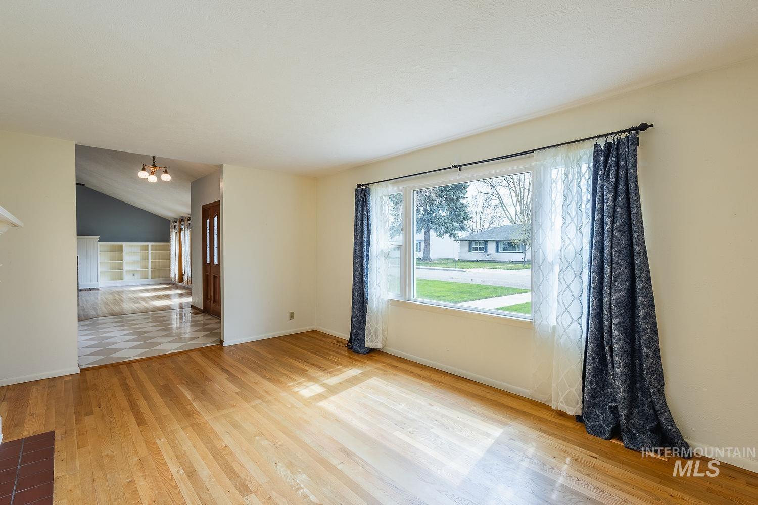 1102 E 1st, Emmett, Idaho 83617, 3 Bedrooms, 2.5 Bathrooms, Residential For Sale, Price $620,000, 98979222