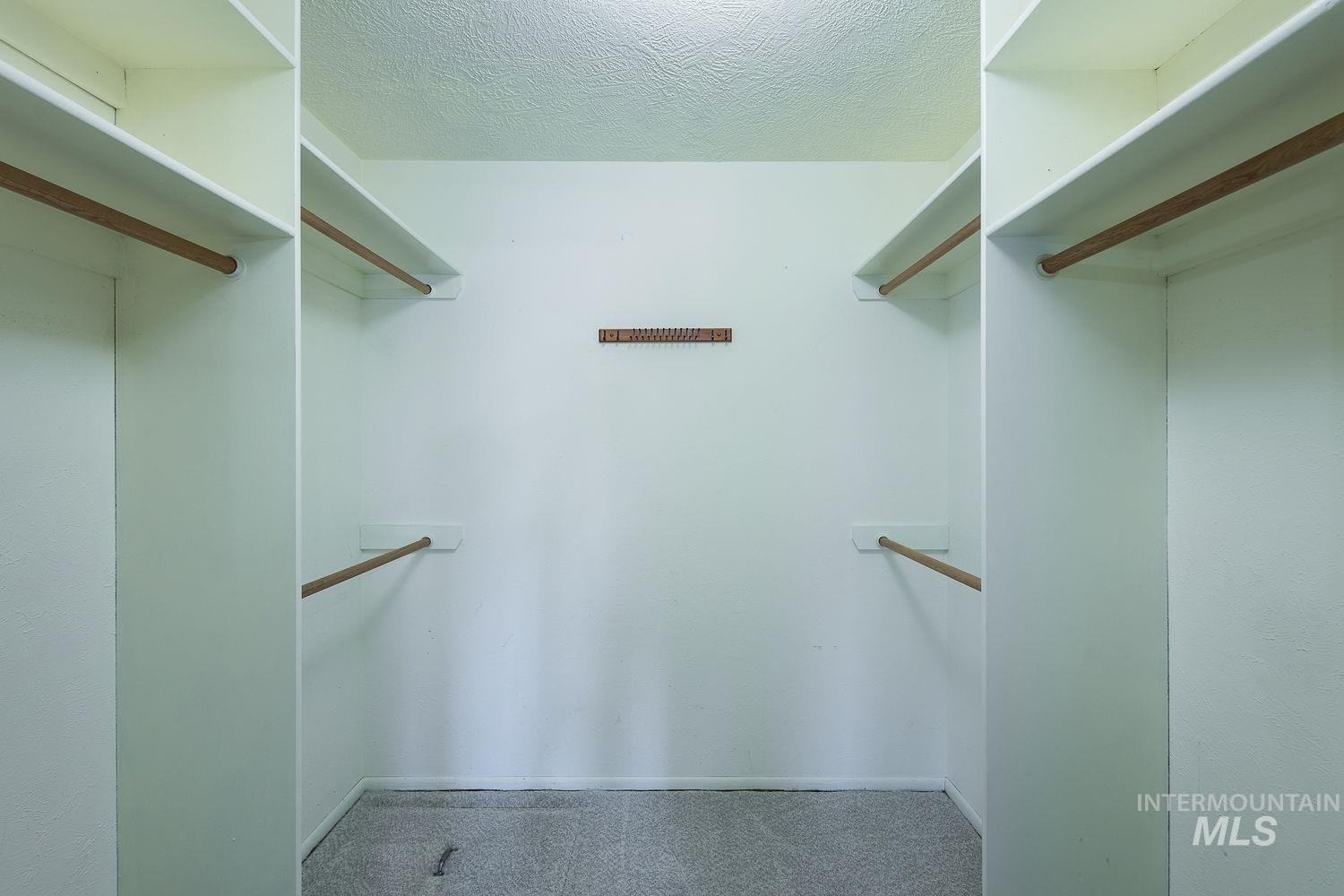 1102 E 1st, Emmett, Idaho 83617, 3 Bedrooms, 2.5 Bathrooms, Residential For Sale, Price $620,000, 98979222