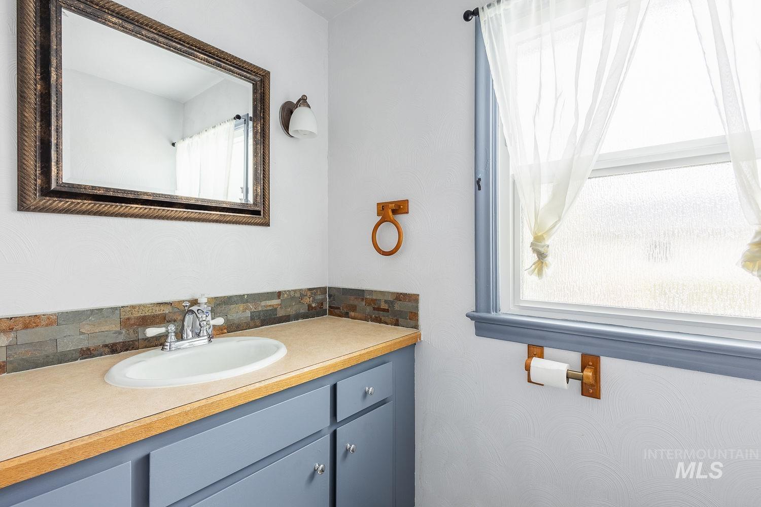 1102 E 1st, Emmett, Idaho 83617, 3 Bedrooms, 2.5 Bathrooms, Residential For Sale, Price $620,000, 98979222