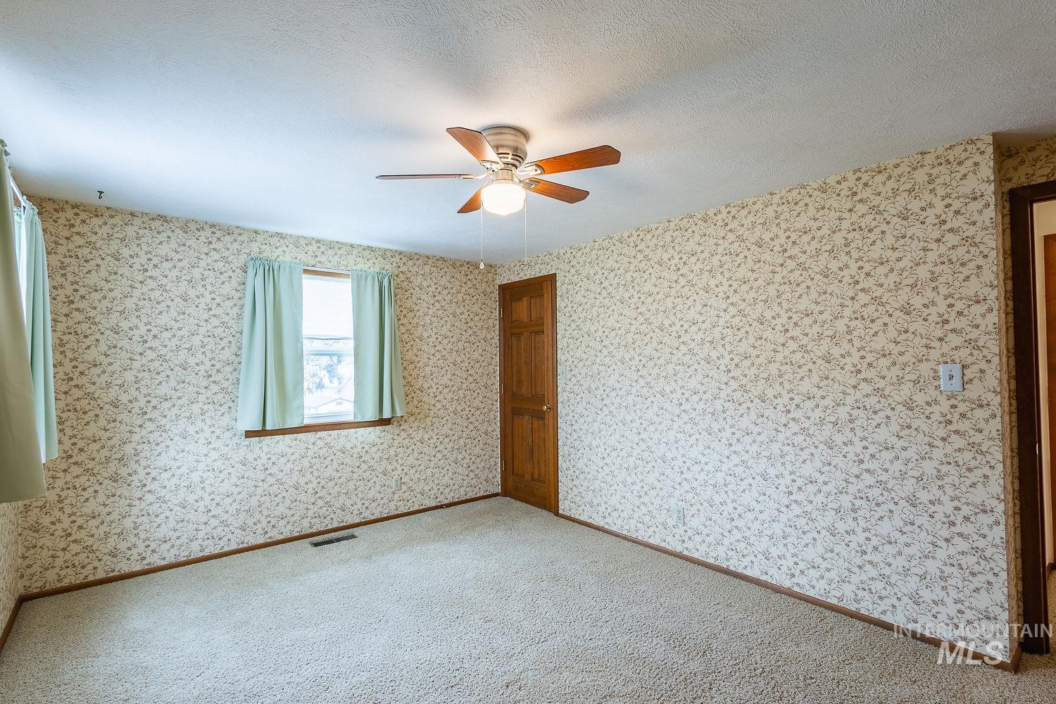 1102 E 1st, Emmett, Idaho 83617, 3 Bedrooms, 2.5 Bathrooms, Residential For Sale, Price $620,000, 98979222