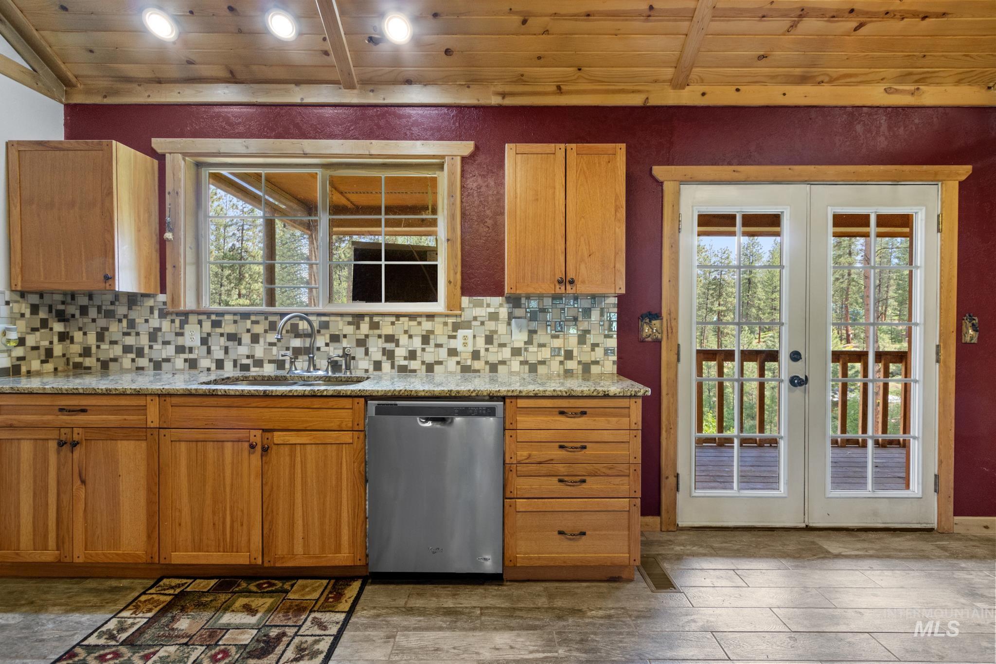 12 Deer Drive, Idaho City, Idaho 83631, 4 Bedrooms, 2 Bathrooms, Residential For Sale, Price $599,000, 98979227