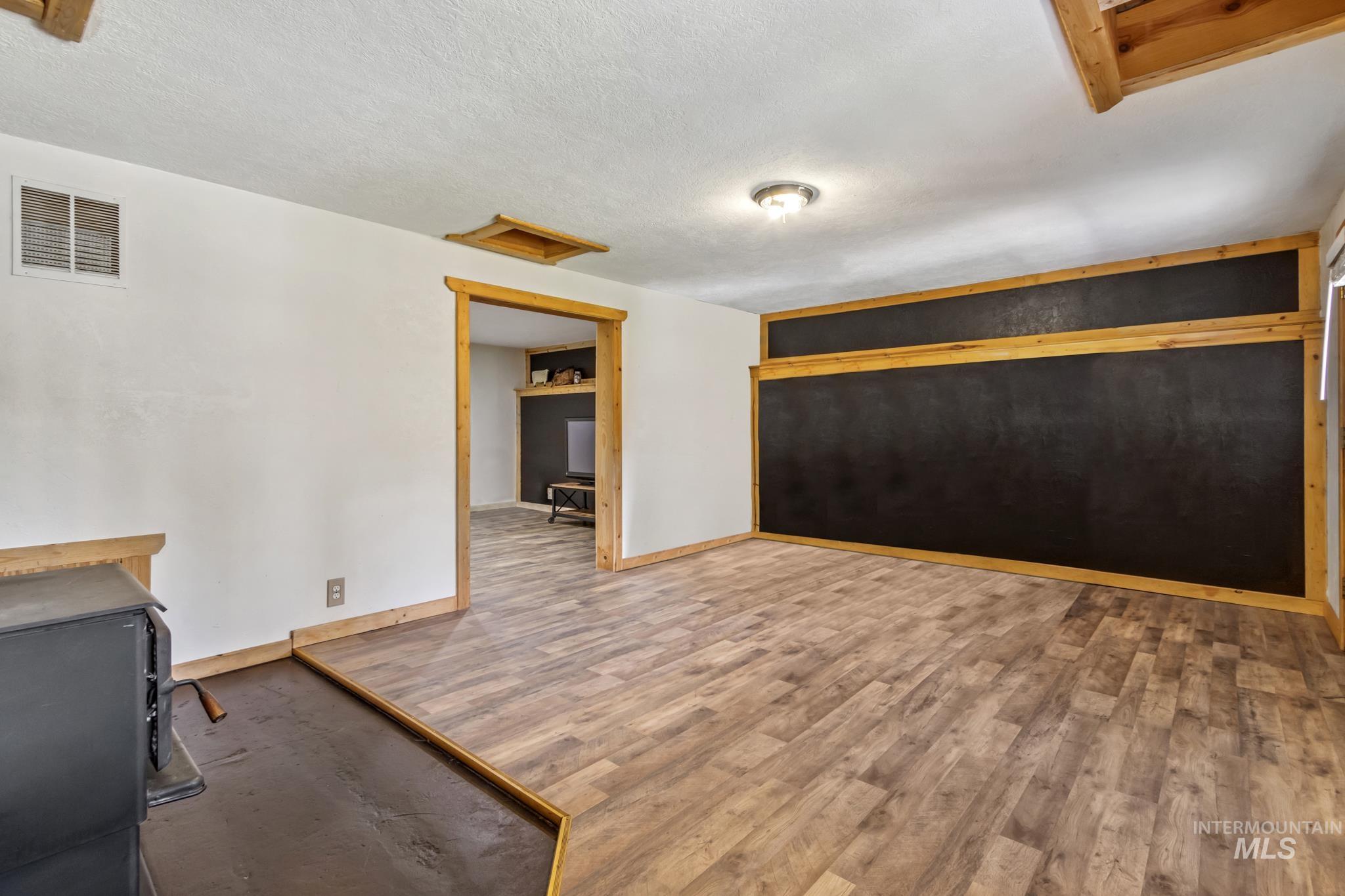 12 Deer Drive, Idaho City, Idaho 83631, 4 Bedrooms, 2 Bathrooms, Residential For Sale, Price $599,000, 98979227