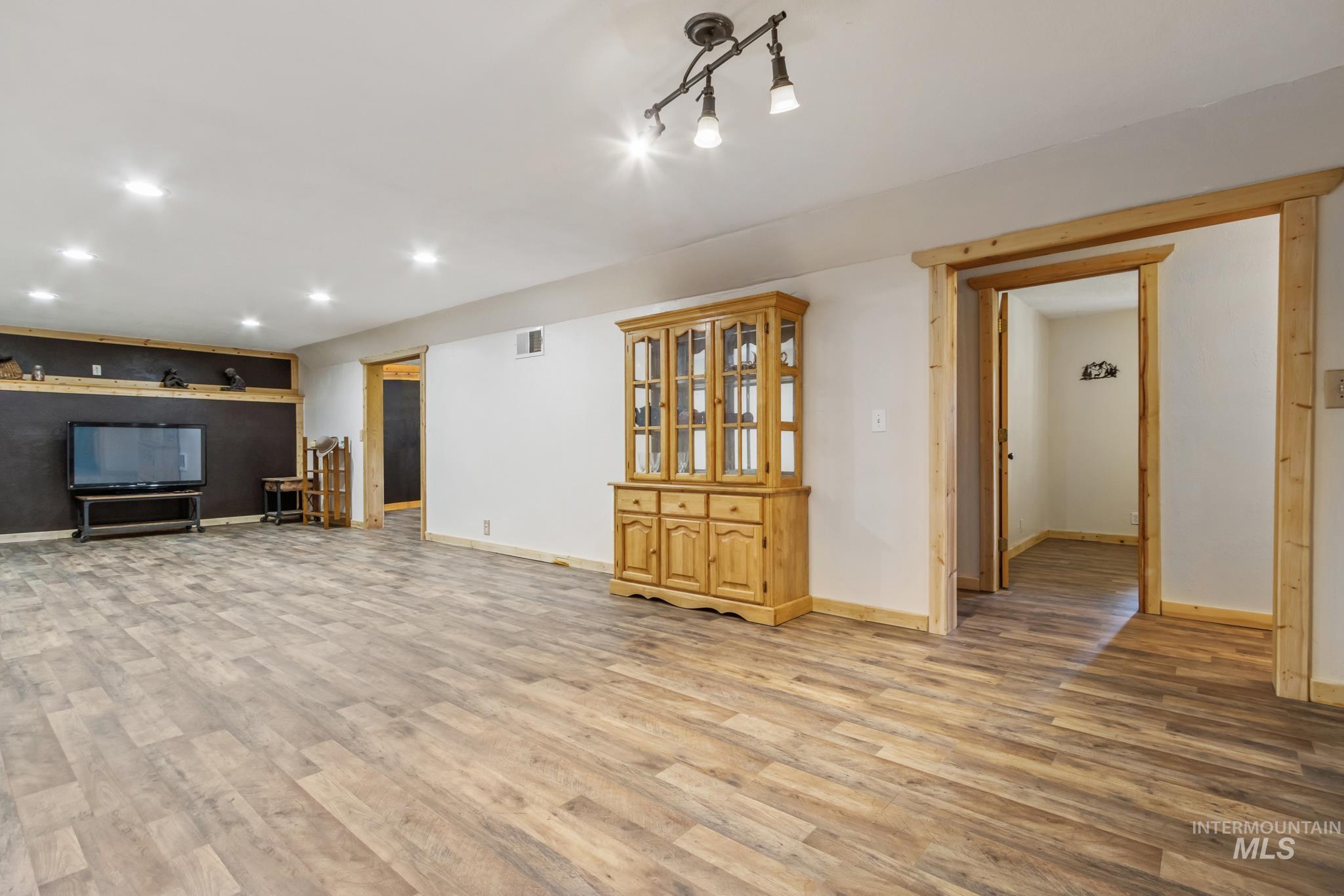 12 Deer Drive, Idaho City, Idaho 83631, 4 Bedrooms, 2 Bathrooms, Residential For Sale, Price $599,000, 98979227