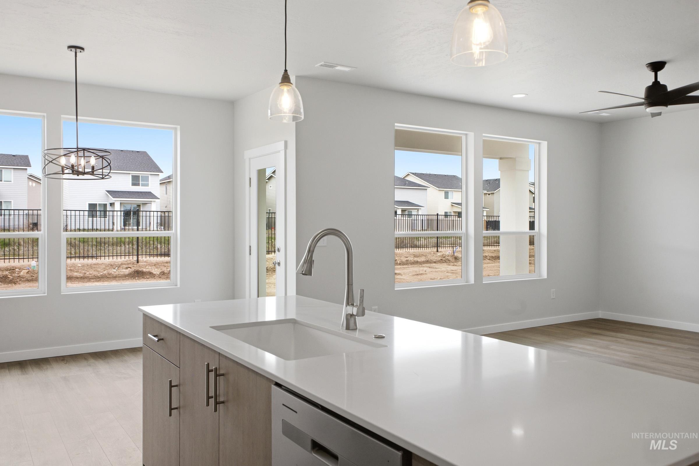 6611 W Redwood Creek Dr, Meridian, Idaho 83646, 4 Bedrooms, 2.5 Bathrooms, Residential For Sale, Price $559,990, 98979229