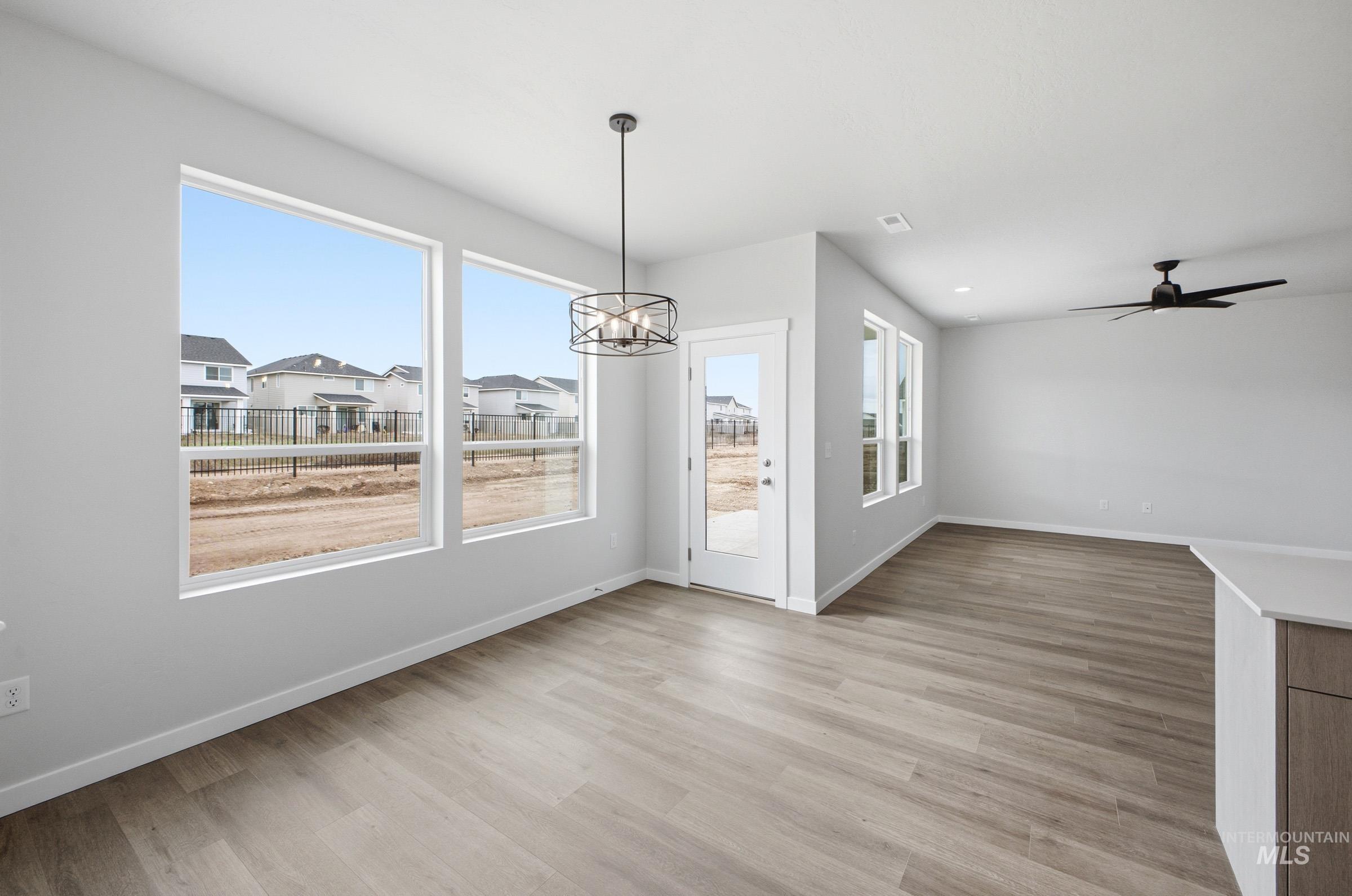 6611 W Redwood Creek Dr, Meridian, Idaho 83646, 4 Bedrooms, 2.5 Bathrooms, Residential For Sale, Price $559,990, 98979229