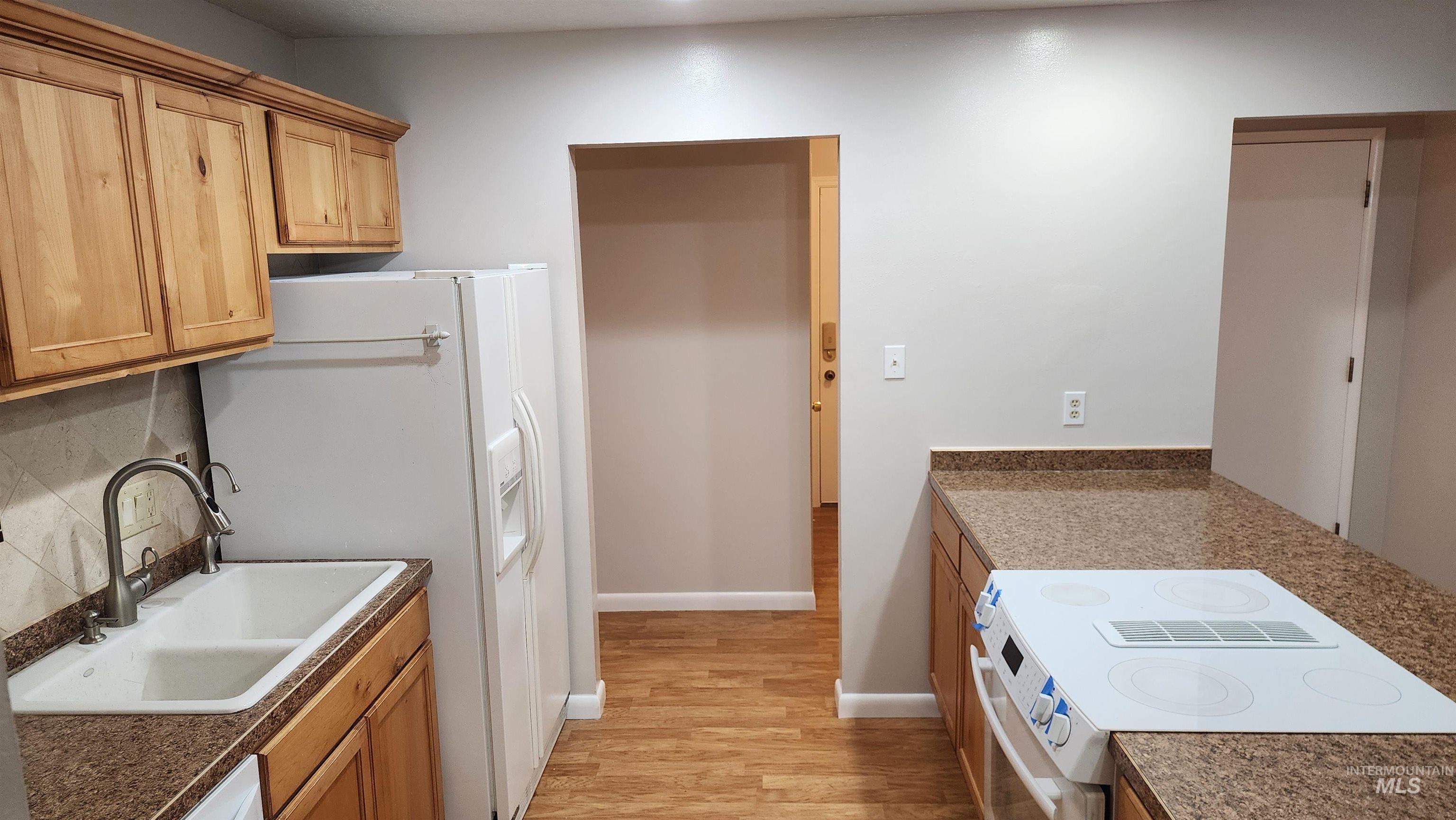 426 Ridgeway Drive, Twin Falls, Idaho 83301, 3 Bedrooms, 2 Bathrooms, Residential For Sale, Price $350,000, 98979233