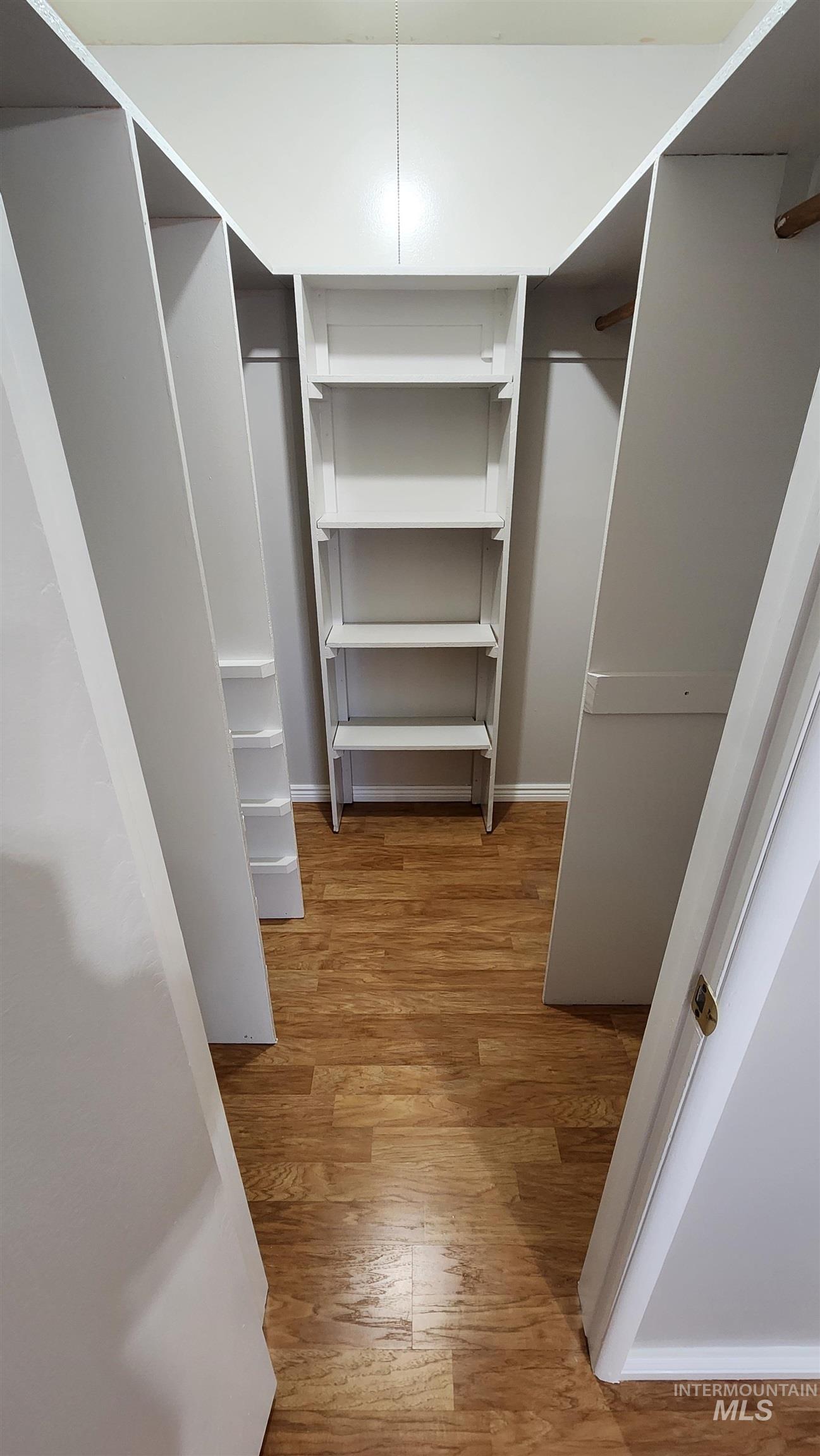 426 Ridgeway Drive, Twin Falls, Idaho 83301, 3 Bedrooms, 2 Bathrooms, Residential For Sale, Price $350,000, 98979233