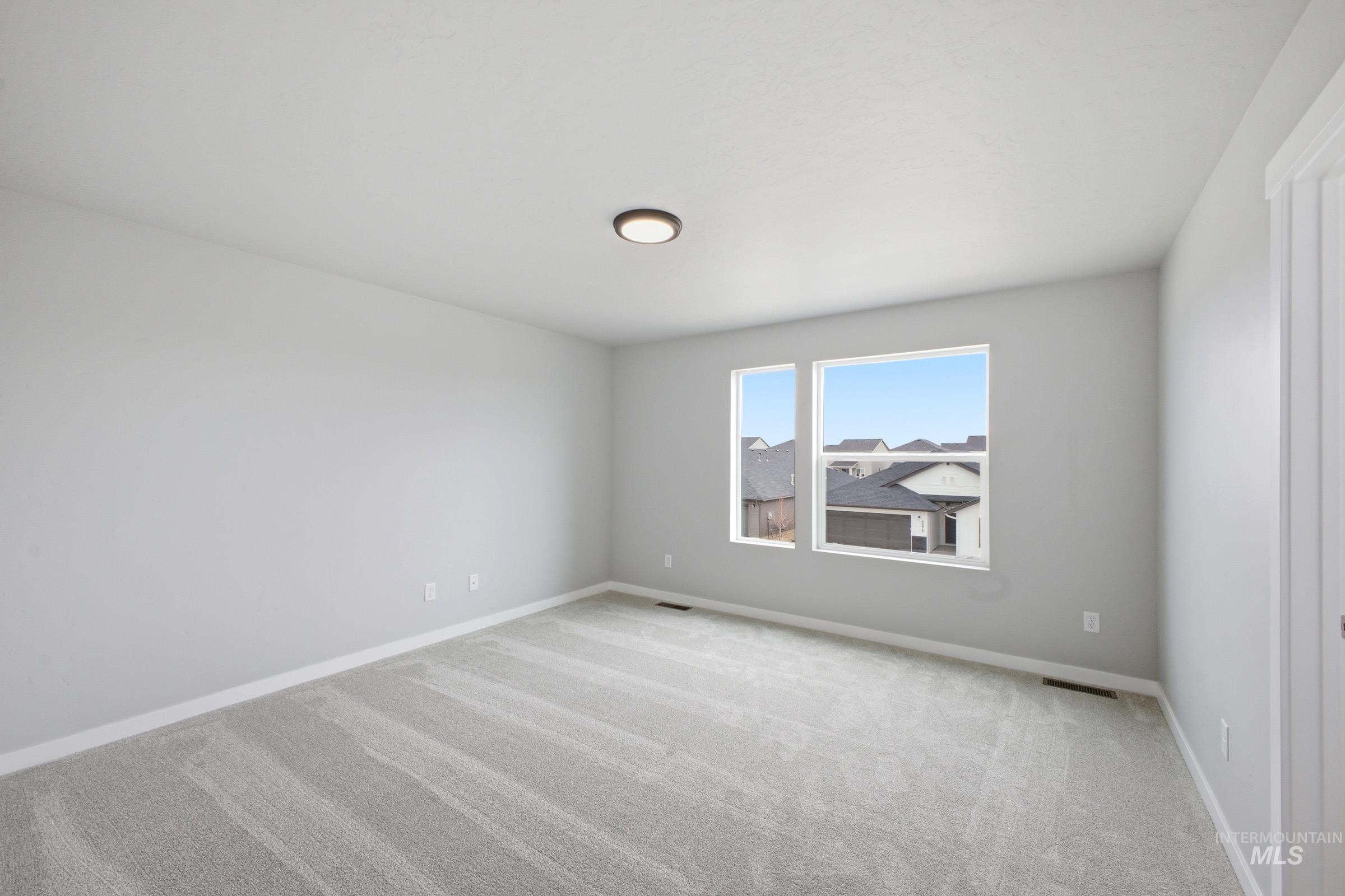 6686 W Redwood Creek Dr, Meridian, Idaho 83646, 3 Bedrooms, 2.5 Bathrooms, Residential For Sale, Price $440,990, 98979234