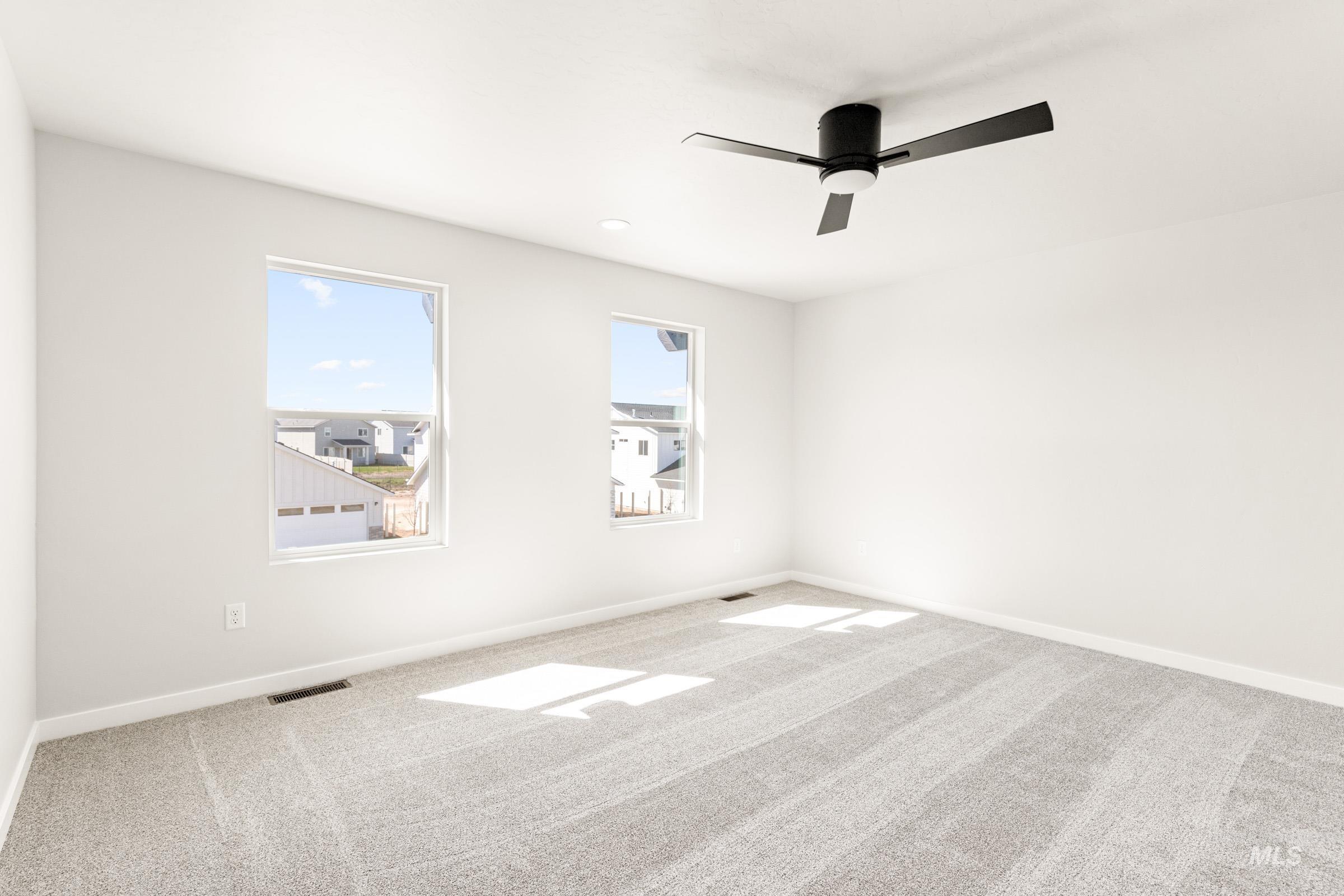 6714 W Redwood Creek Dr, Meridian, Idaho 83646, 3 Bedrooms, 2.5 Bathrooms, Residential For Sale, Price $474,990, 98979236