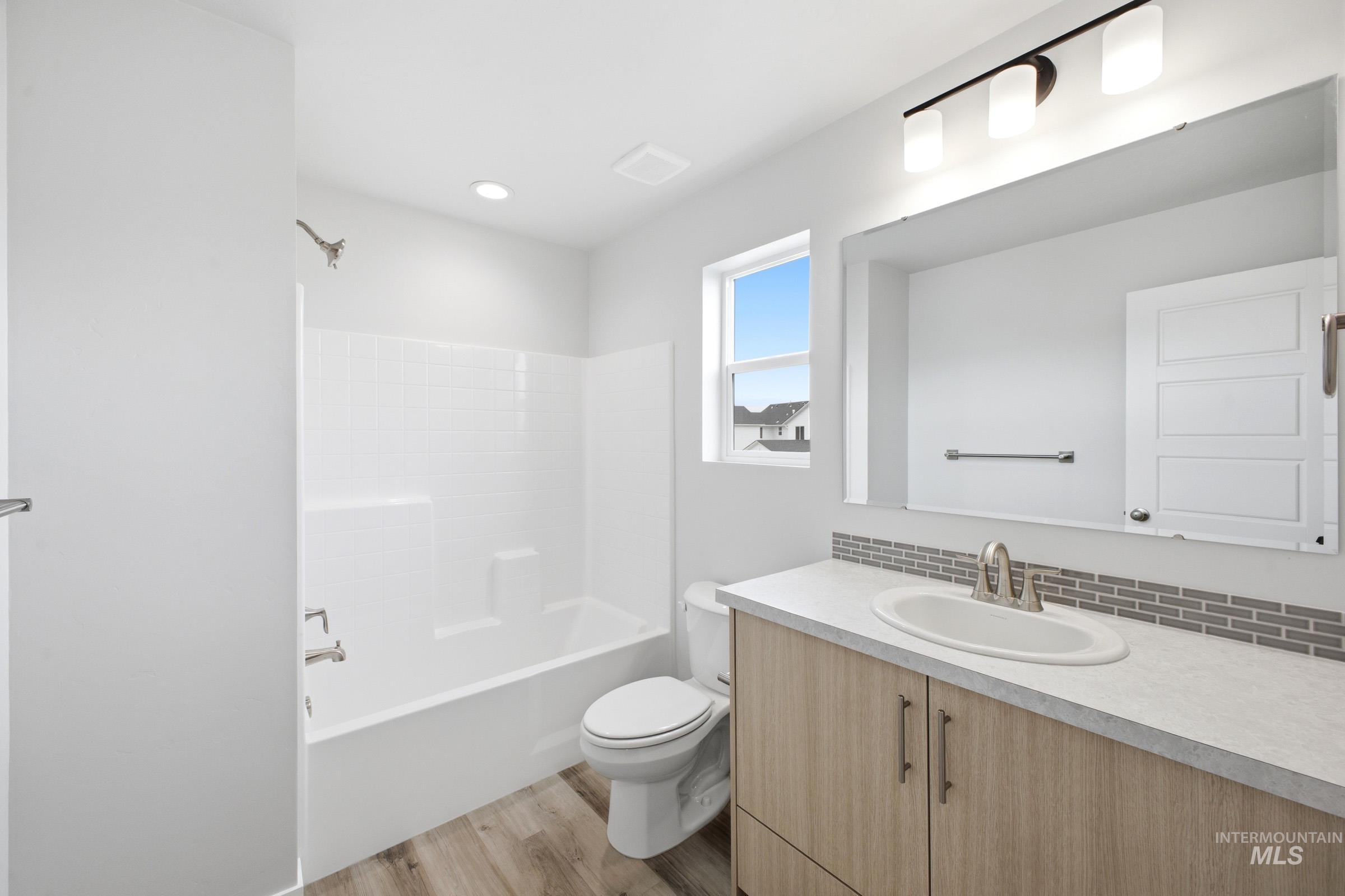 6771 W Fairy Falls Dr, Meridian, Idaho 83646, 3 Bedrooms, 2.5 Bathrooms, Residential For Sale, Price $439,990, 98979237