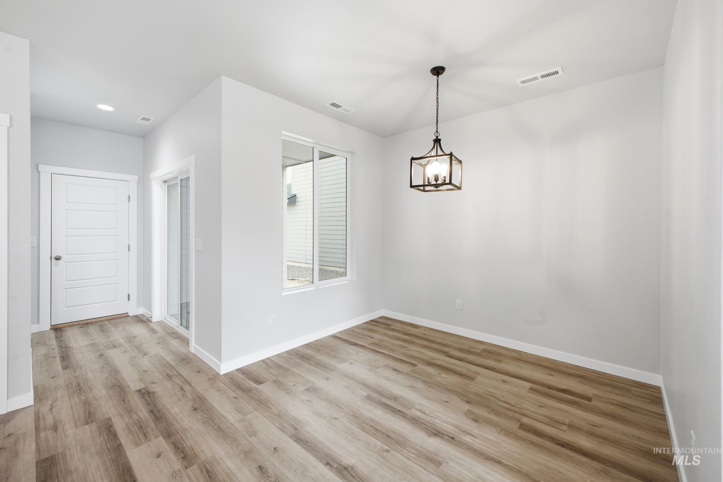 6771 W Fairy Falls Dr, Meridian, Idaho 83646, 3 Bedrooms, 2.5 Bathrooms, Residential For Sale, Price $439,990, 98979237