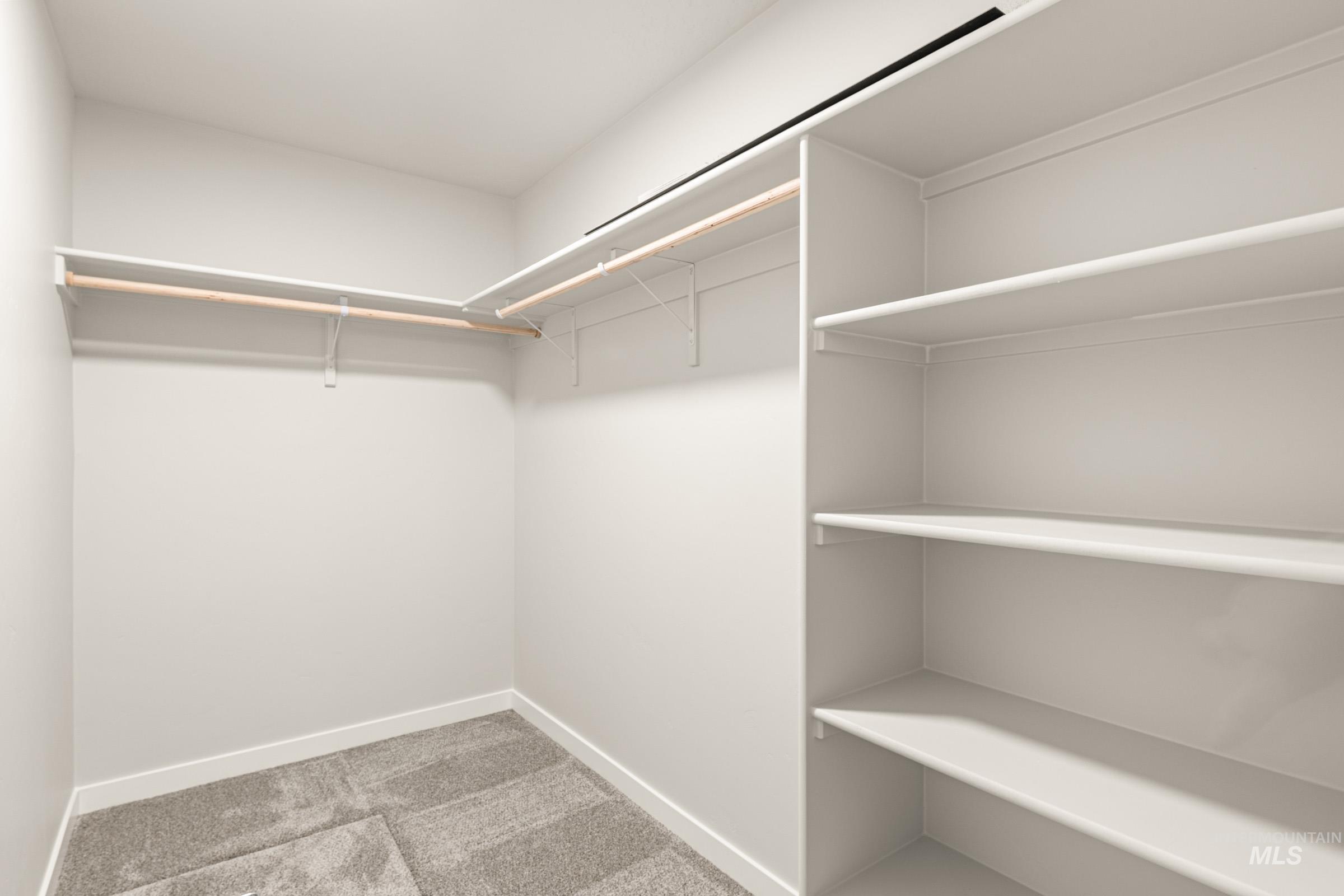 8226 E Cool River Lp, Nampa, Idaho 83687, 3 Bedrooms, 2 Bathrooms, Residential For Sale, Price $439,990, 98979241