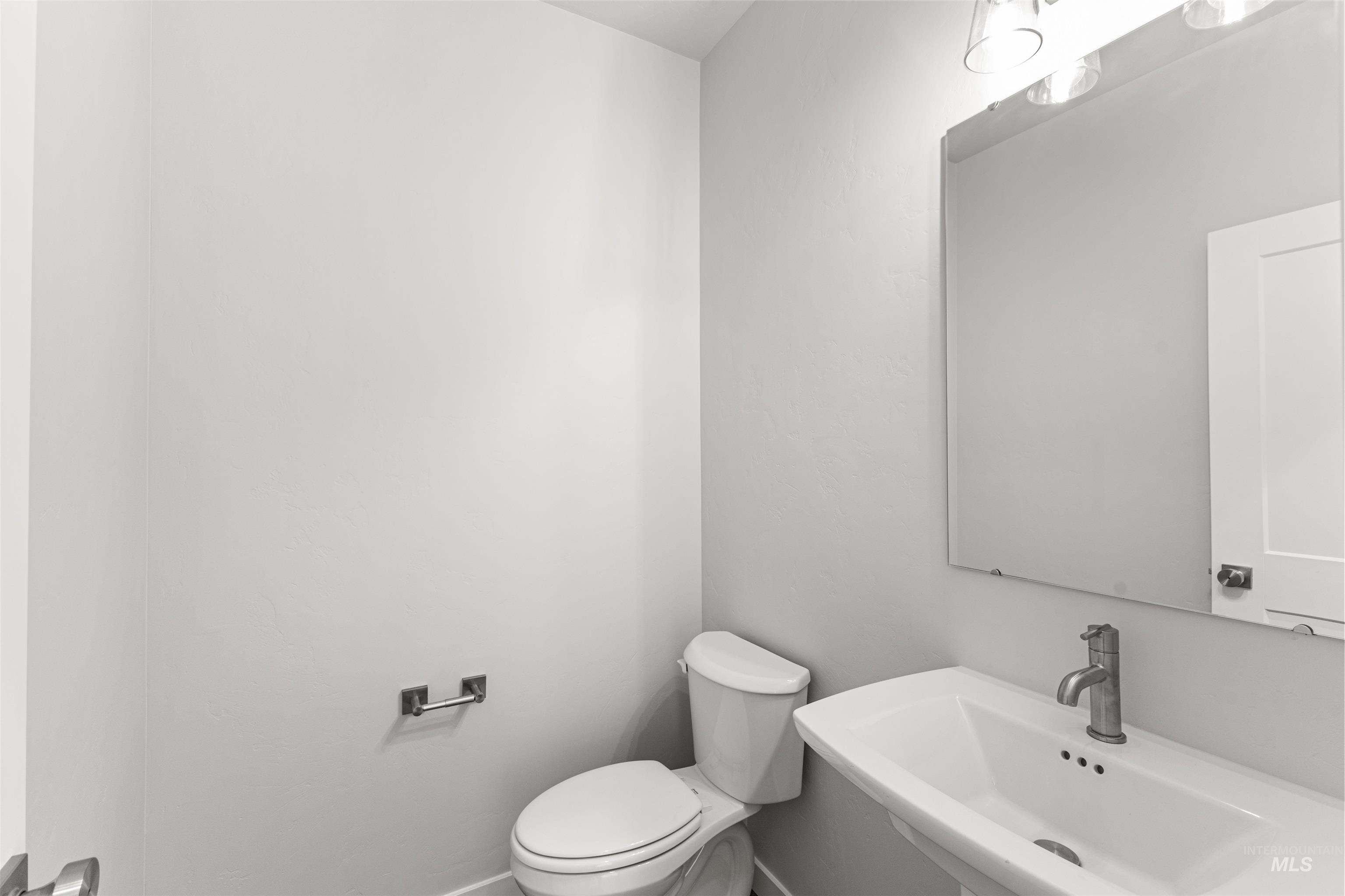 17706 N Hugh Glass Way, Nampa, Idaho 83687, 5 Bedrooms, 4.5 Bathrooms, Residential For Sale, Price $799,990, 98979243