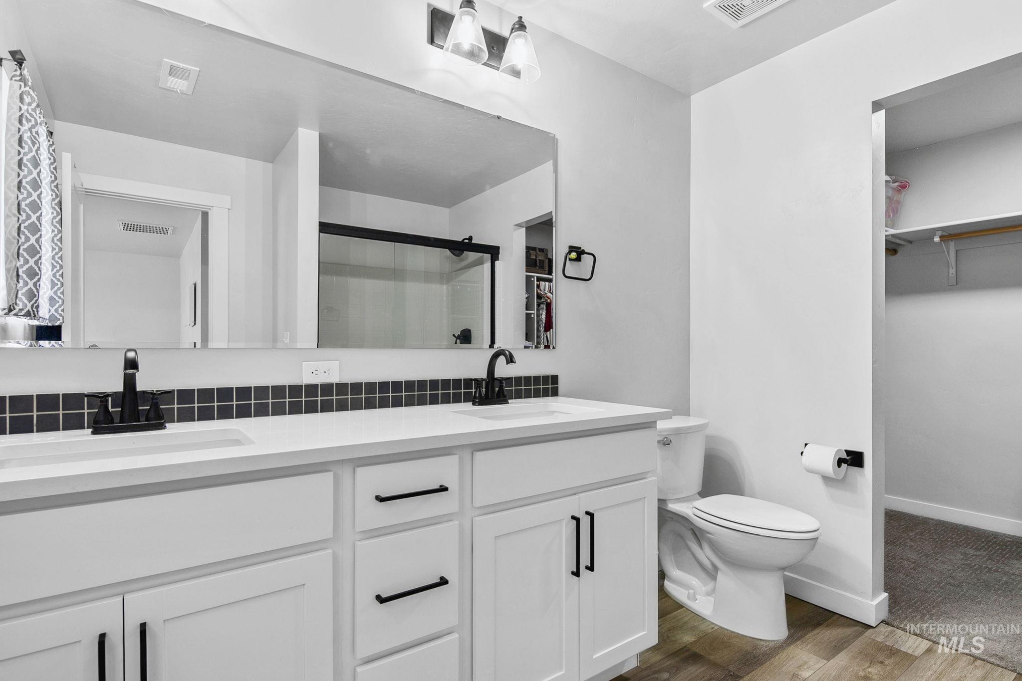 298 S Fritts Ave, Meridian, Idaho 83642, 3 Bedrooms, 2.5 Bathrooms, Residential For Sale, Price $415,000, 98979245