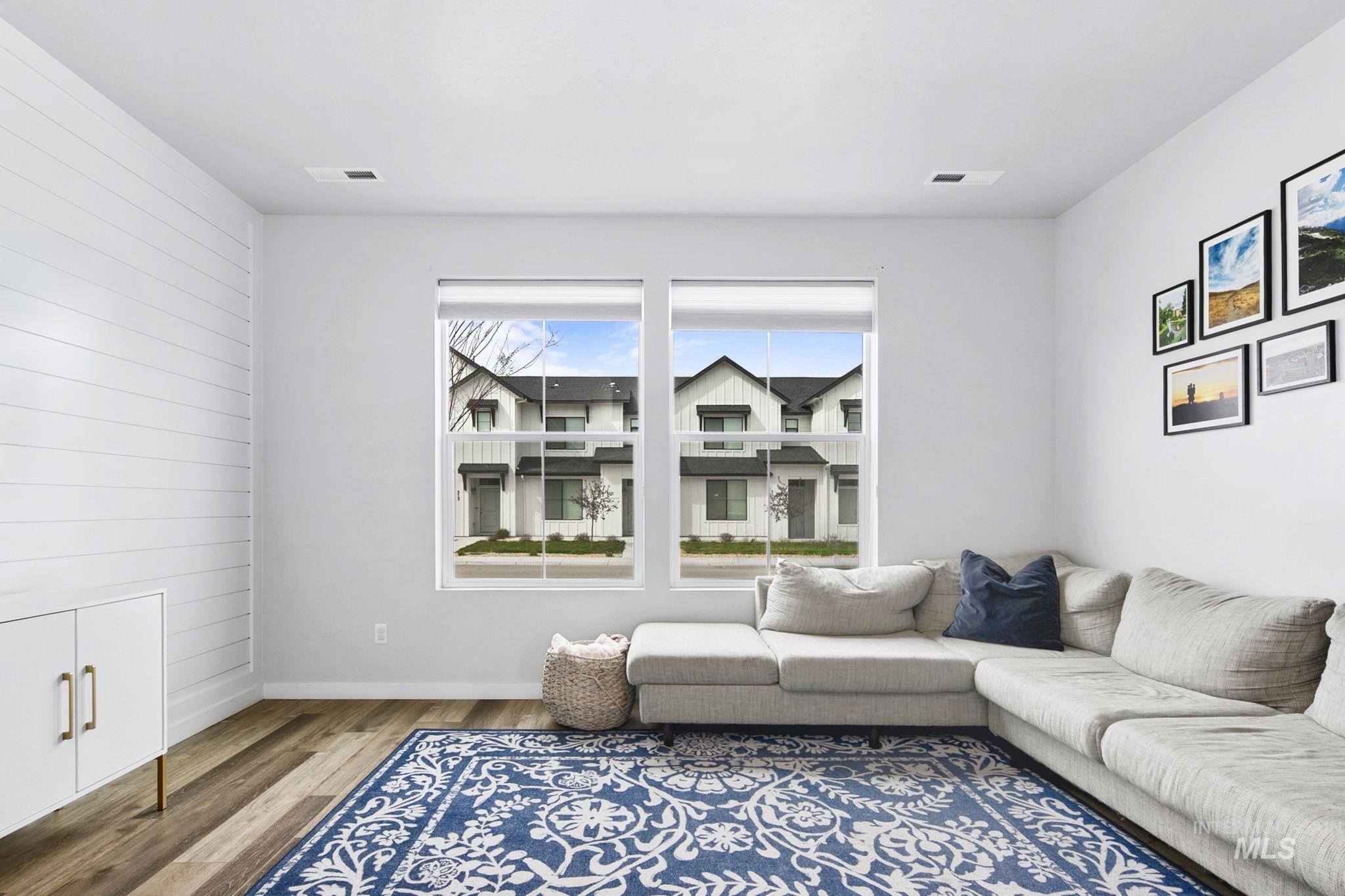 298 S Fritts Ave, Meridian, Idaho 83642, 3 Bedrooms, 2.5 Bathrooms, Residential For Sale, Price $415,000, 98979245